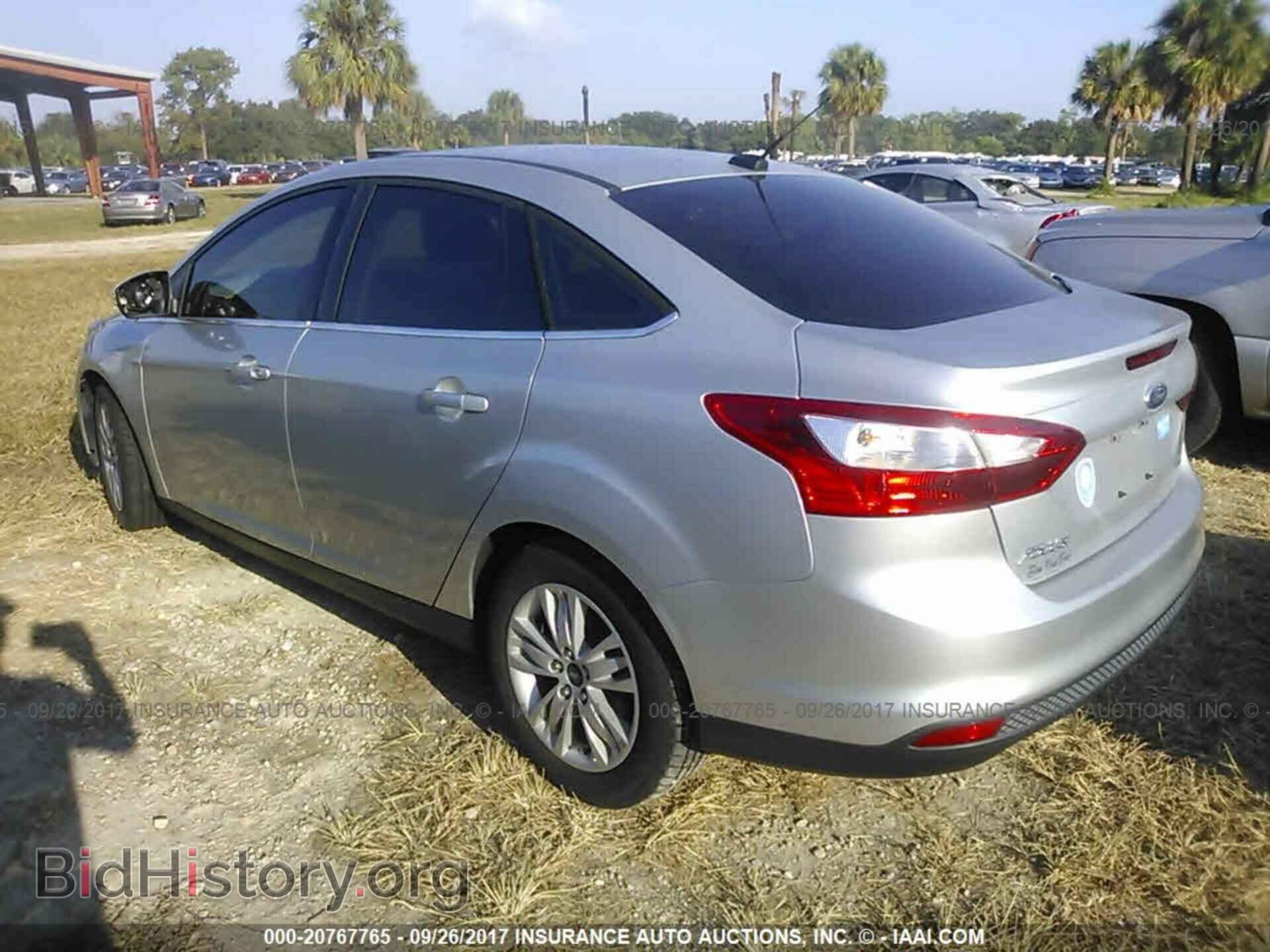2012 Ford Focus - VIN: 1FAHP3H2XCL315161 - Фото 3