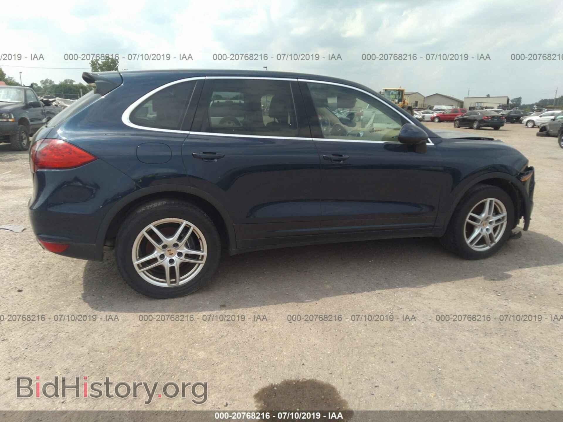 2012 PORSCHE CAYENNE - VIN: WP1AA2A20CLA04600 - Photo 4