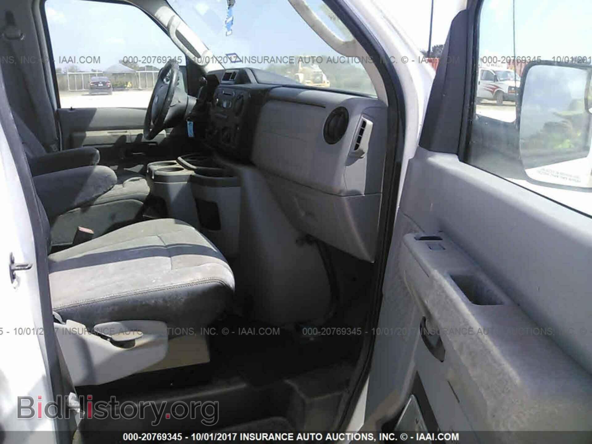 2013 Ford Econoline - VIN: 1FBSS3BL9DDA24778 - Фото 5