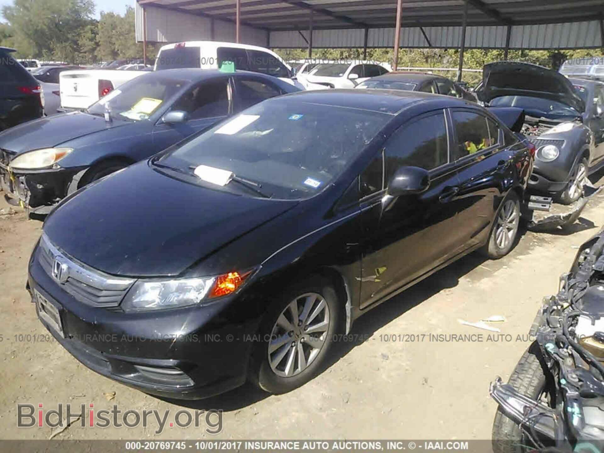 2012 Honda Civic - VIN: 19XFB2F84CE067287 - Фото 2