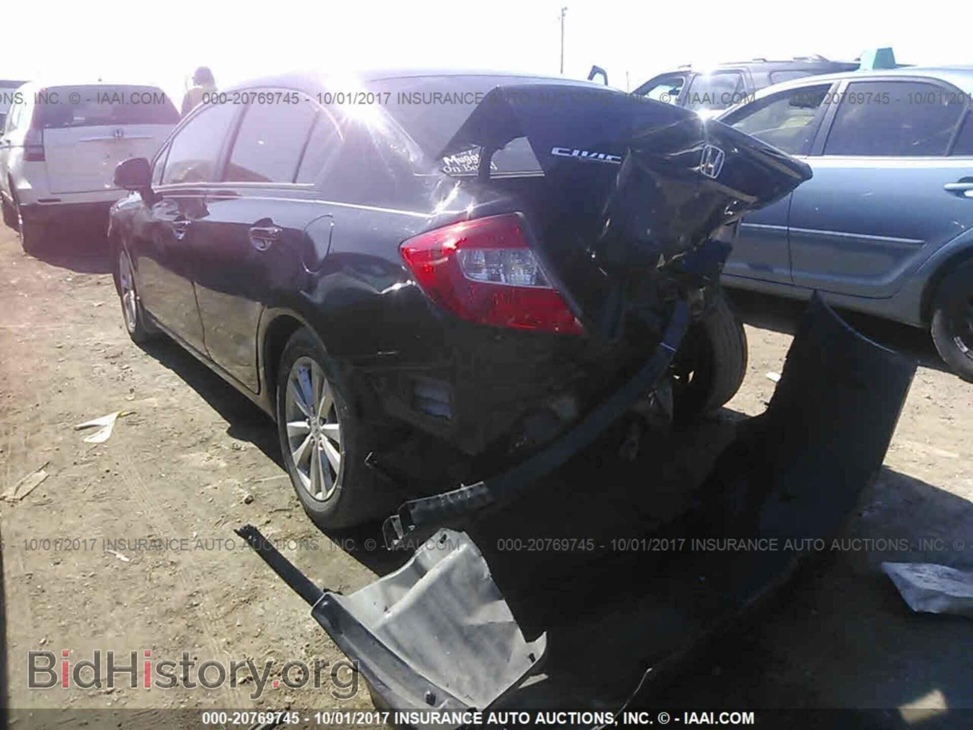 2012 Honda Civic - VIN: 19XFB2F84CE067287 - Фото 3