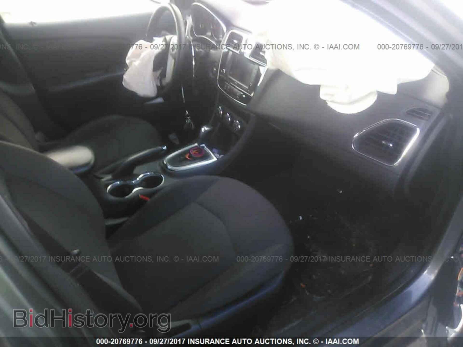 2013 Chrysler 200 - VIN: 1C3CCBBB9DN701230 - Фото 5