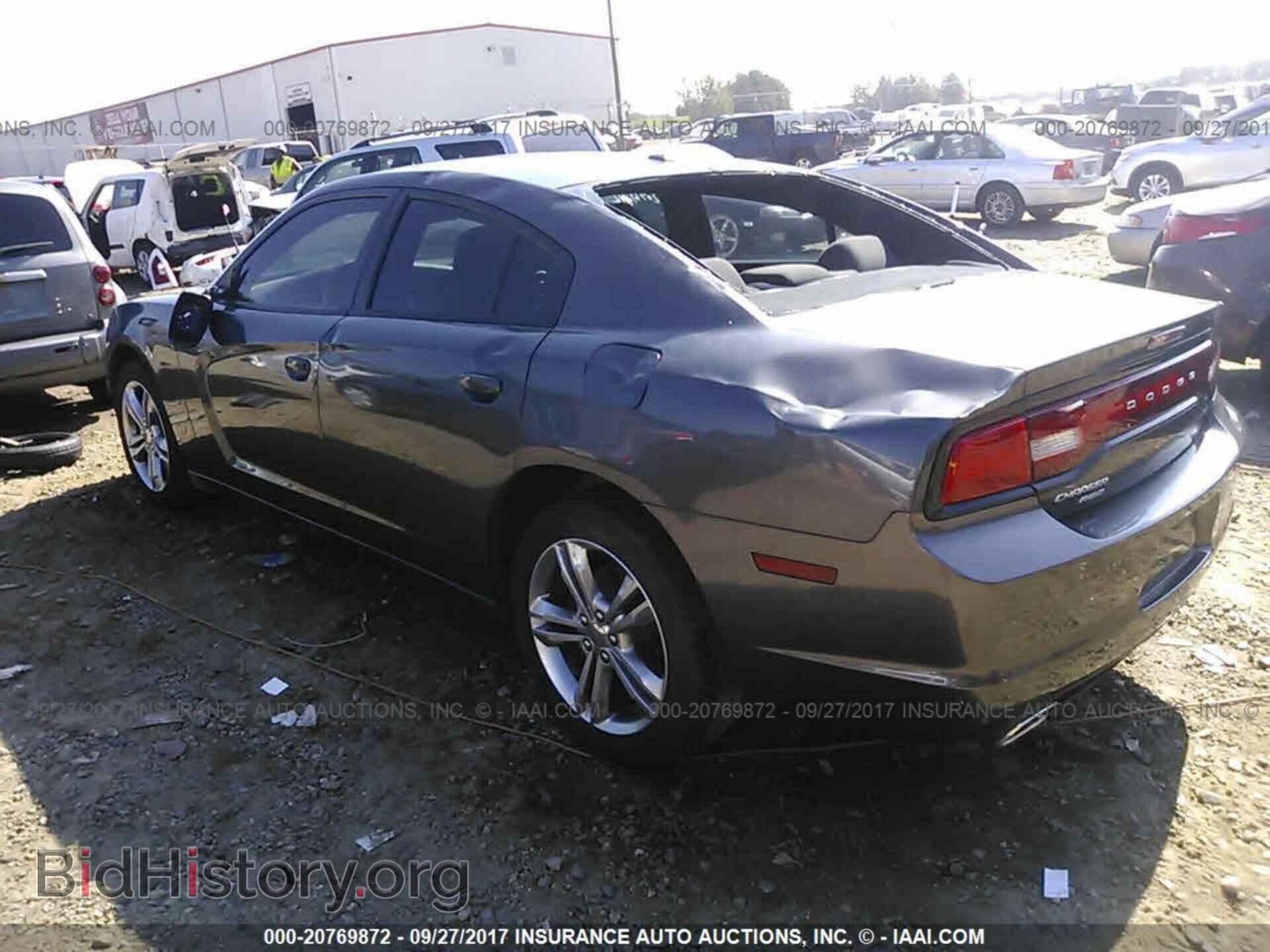 2013 Dodge Charger - VIN: 2C3CDXJG4DH722745 - Photo 3