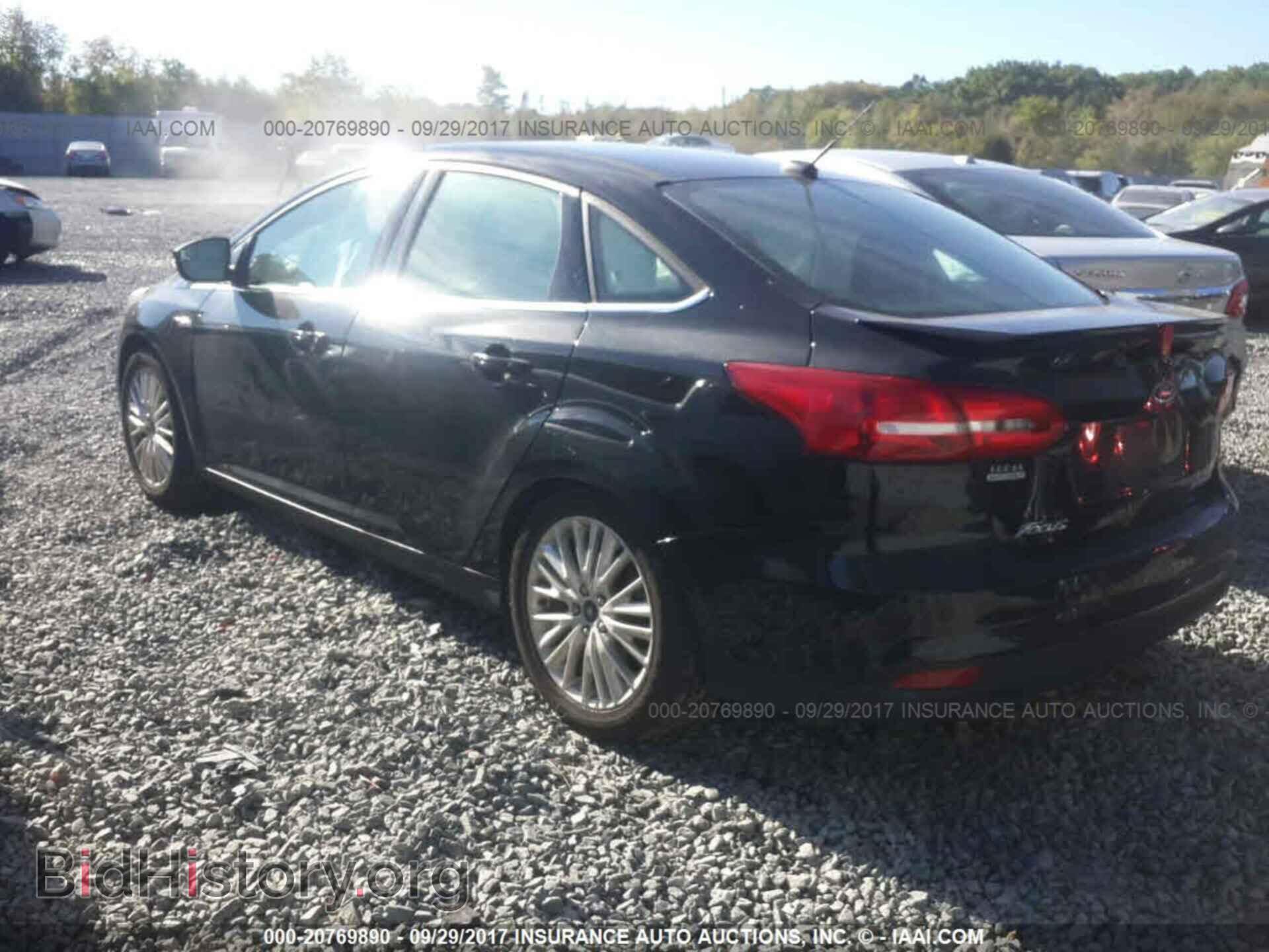 2016 Ford Focus - VIN: 1FADP3J24GL265792 - Фото 3