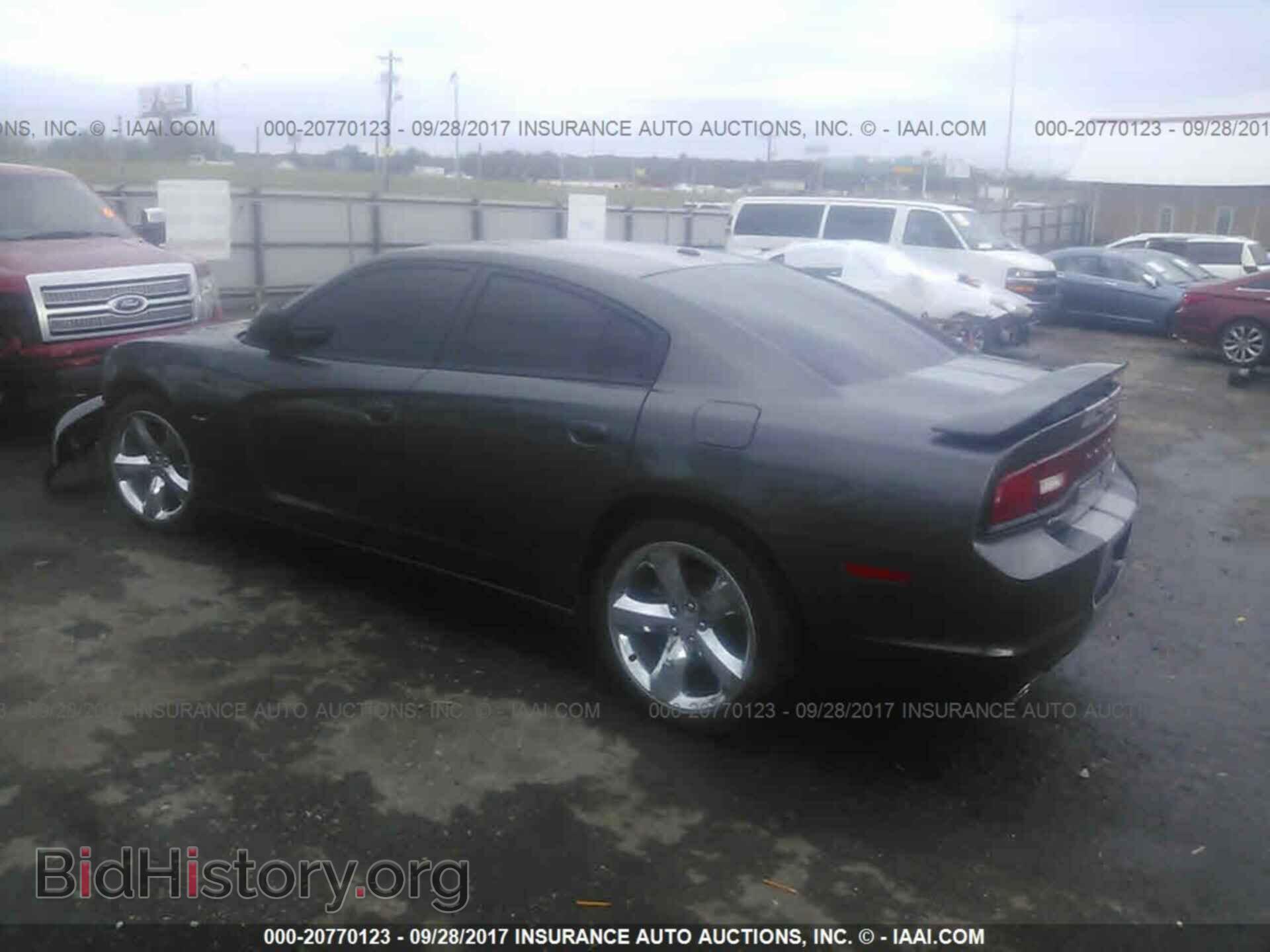 2013 Dodge Charger - VIN: 2C3CDXCT6DH570994 - Photo 3
