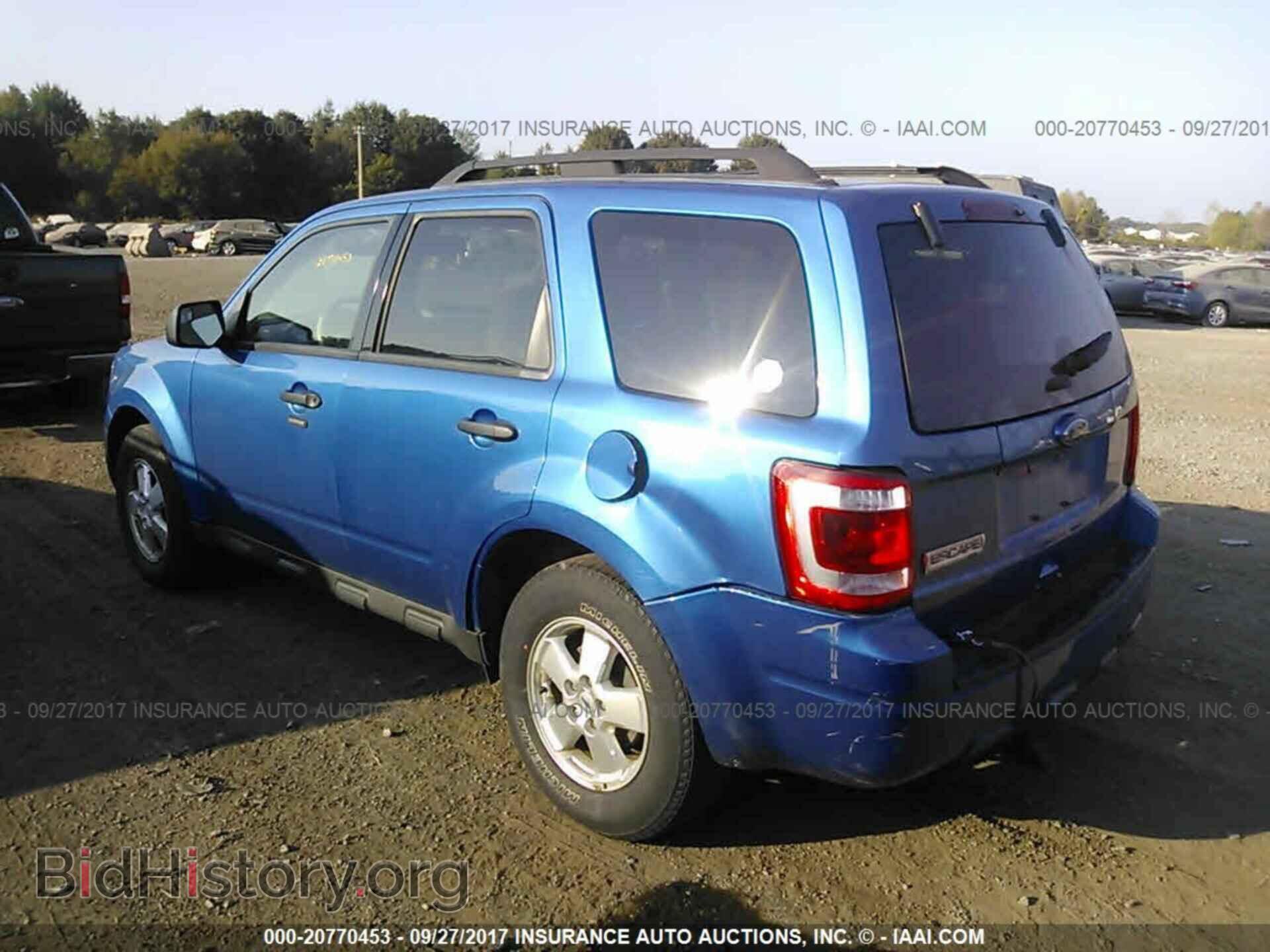 2011 Ford Escape - VIN: 1FMCU9D71BKB60923 - Photo 3