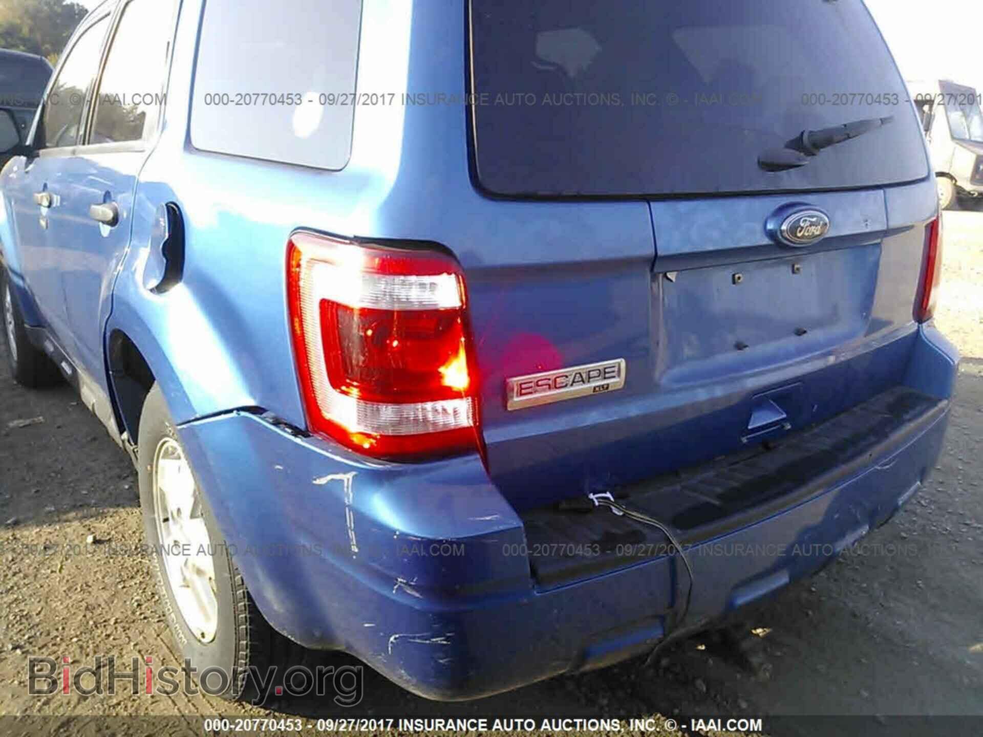 2011 Ford Escape - VIN: 1FMCU9D71BKB60923 - Photo 6