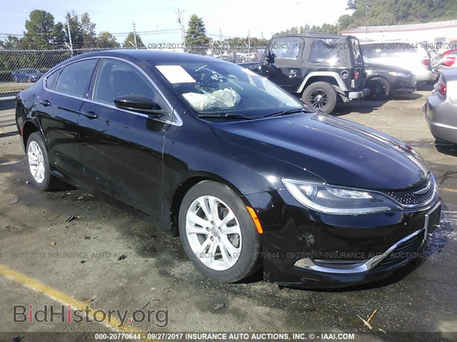 Photo 1C3CCCAB2FN746679 - Chrysler 200 2015
