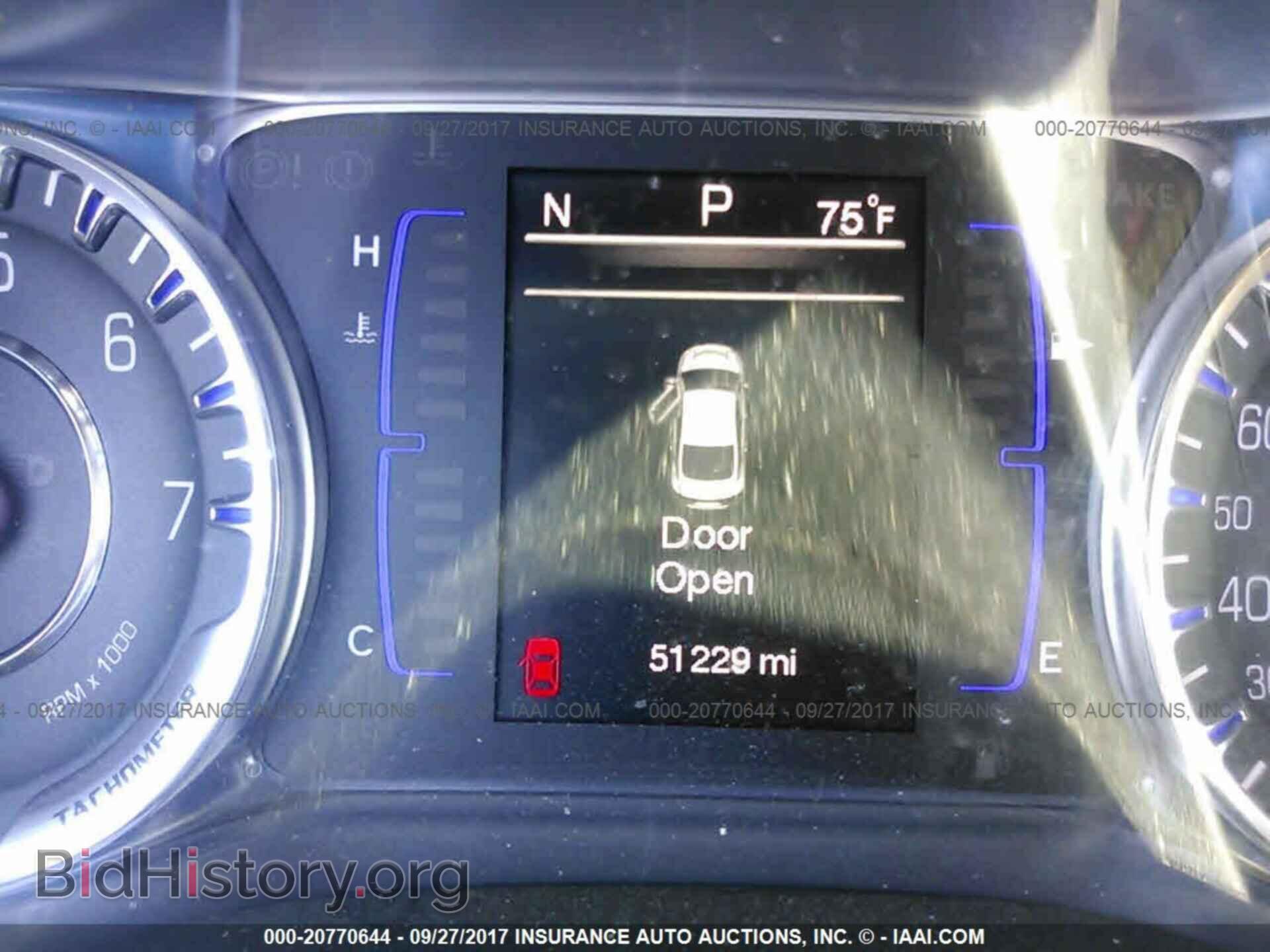 2015 Chrysler 200 - VIN: 1C3CCCAB2FN746679 - Photo 7