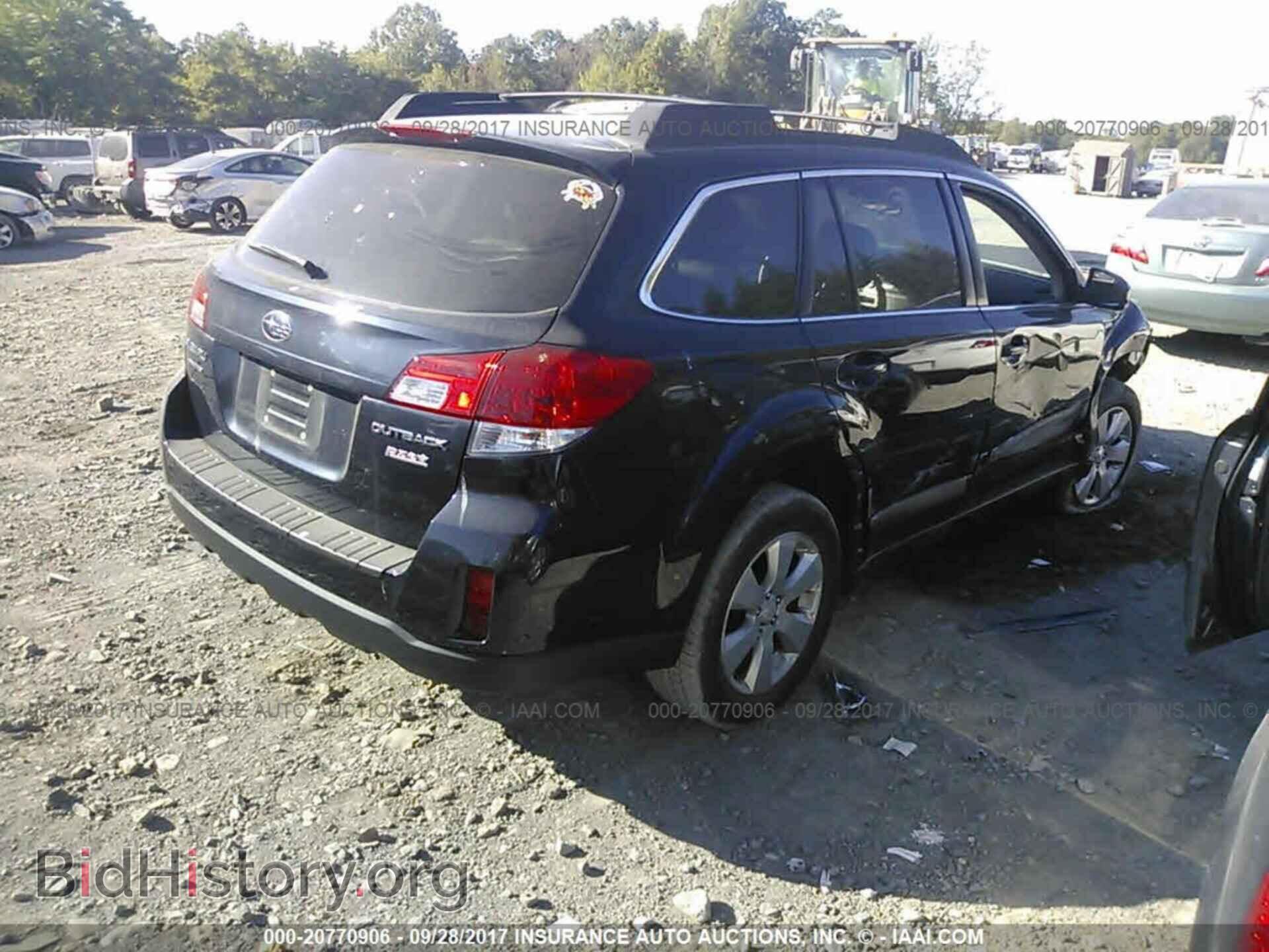 2012 Subaru Outback - VIN: 4S4BRBCC6C3267870 - Фото 4