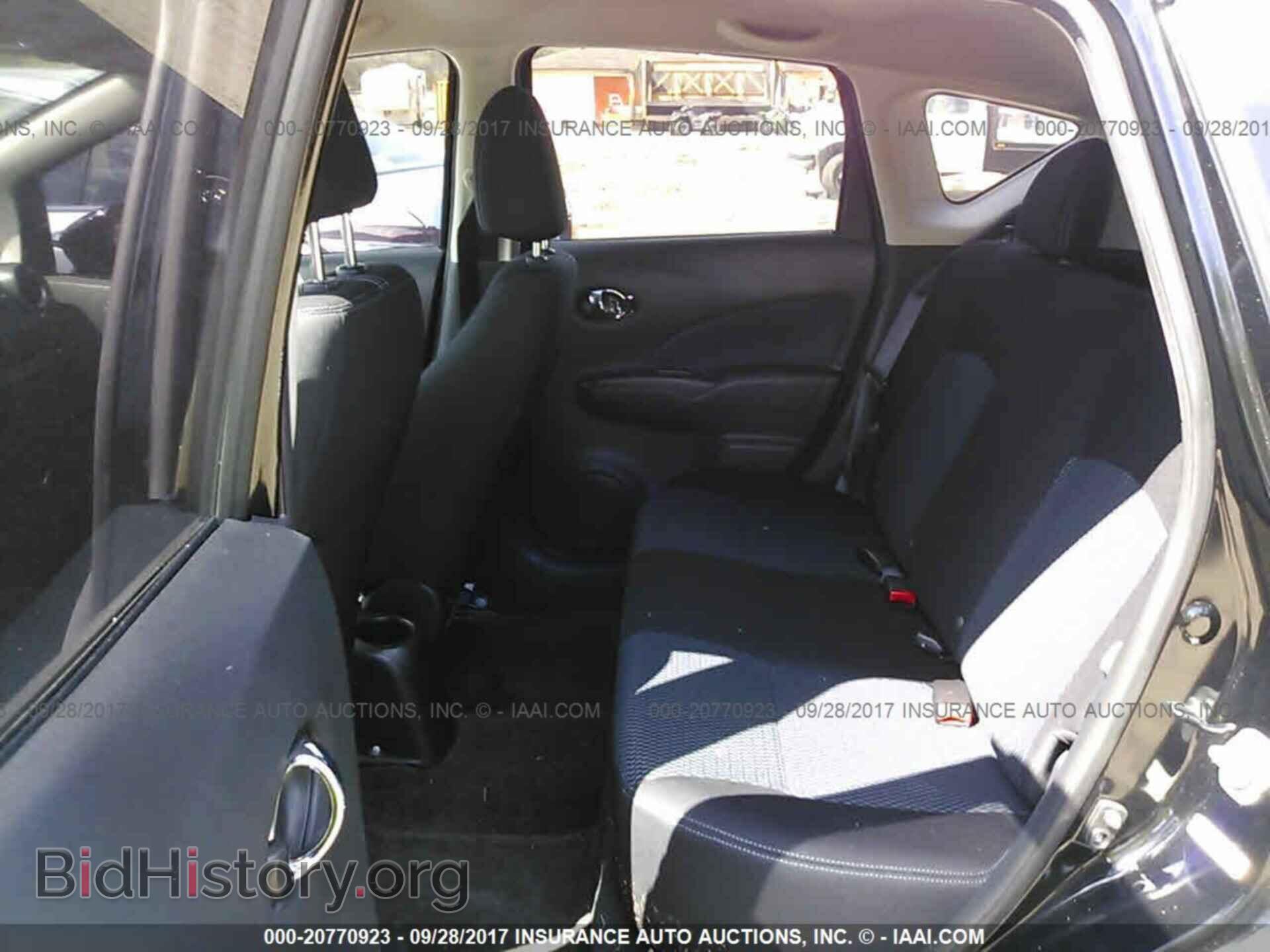 2016 Nissan Versa note - VIN: 3N1CE2CP0GL386132 - Фото 8