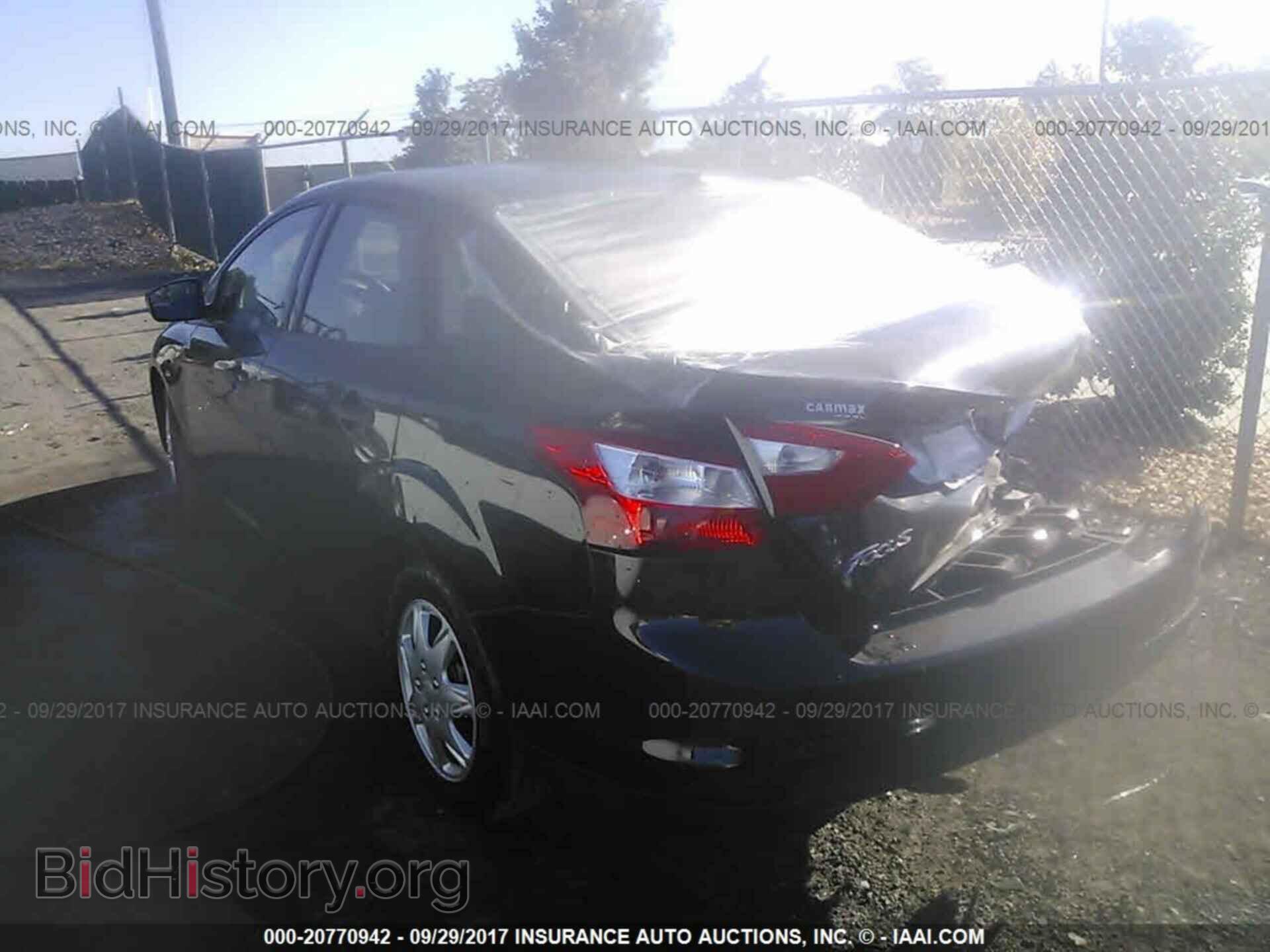 2013 Ford Focus - VIN: 1FADP3E28DL149646 - Photo 3