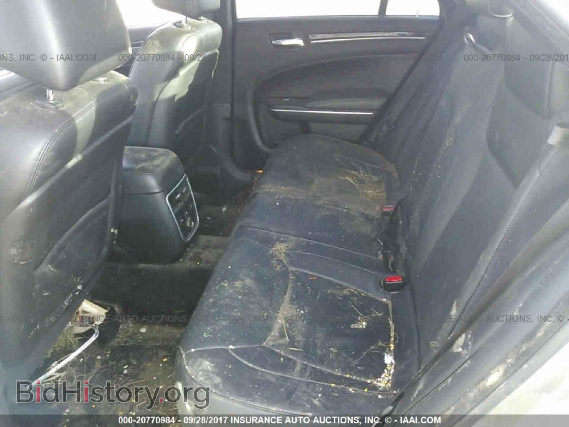 2014 Chrysler 300c - VIN: 2C3CCAKG2EH201040 - Фото 8