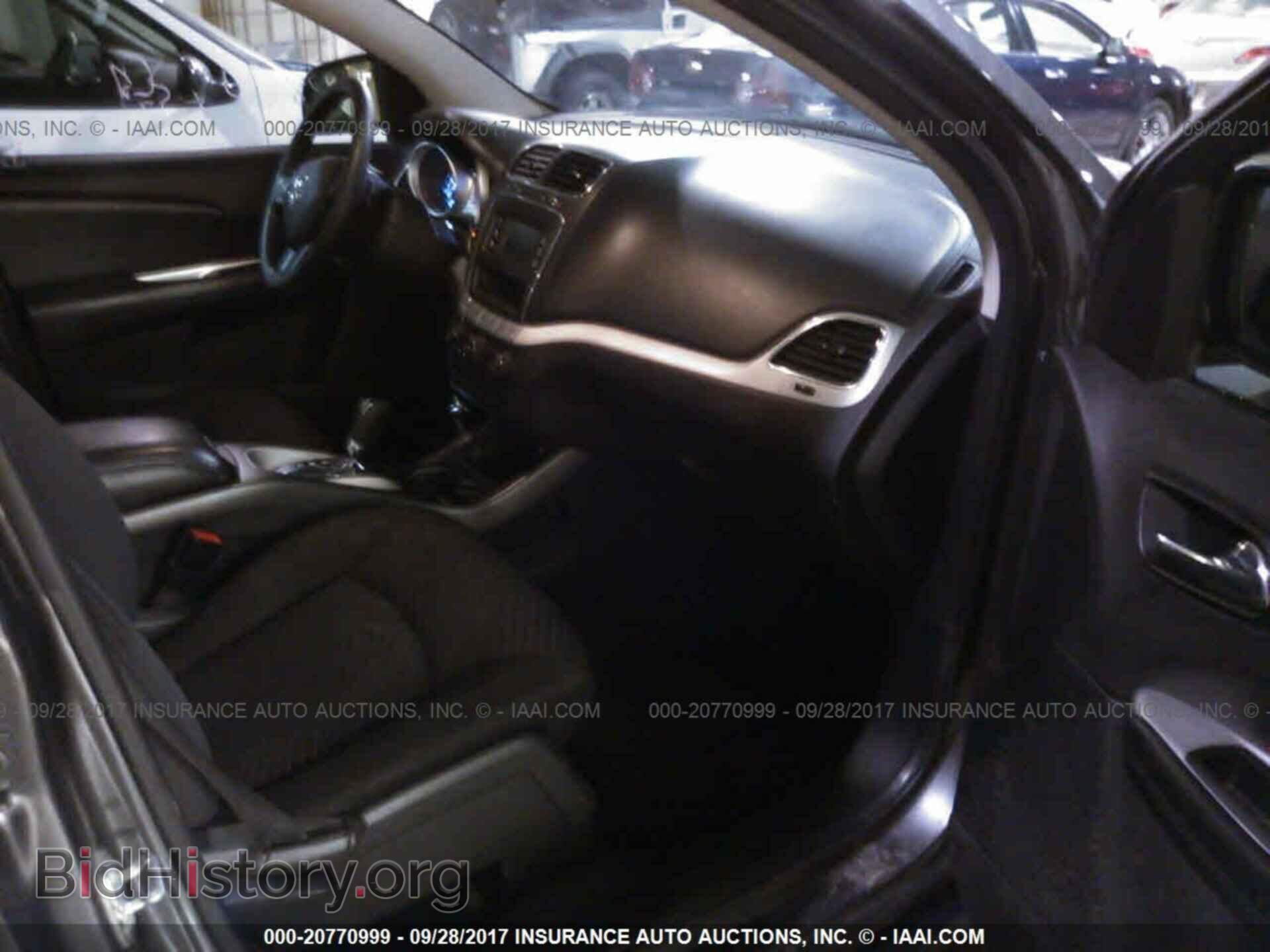 2015 Dodge Journey - VIN: 3C4PDCAB7FT637967 - Photo 5