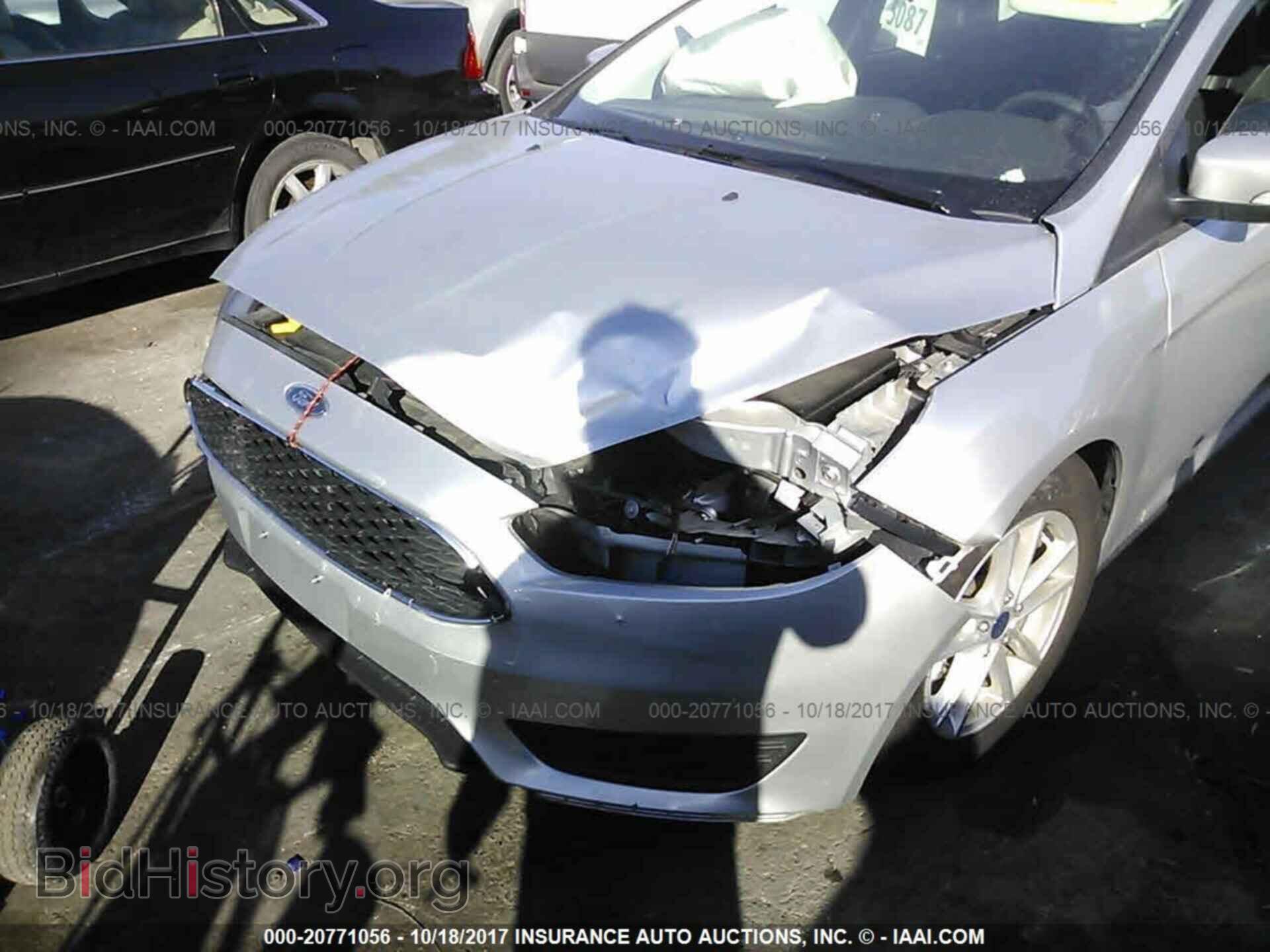2016 Ford Focus - VIN: 1FADP3K21GL276571 - Photo 6
