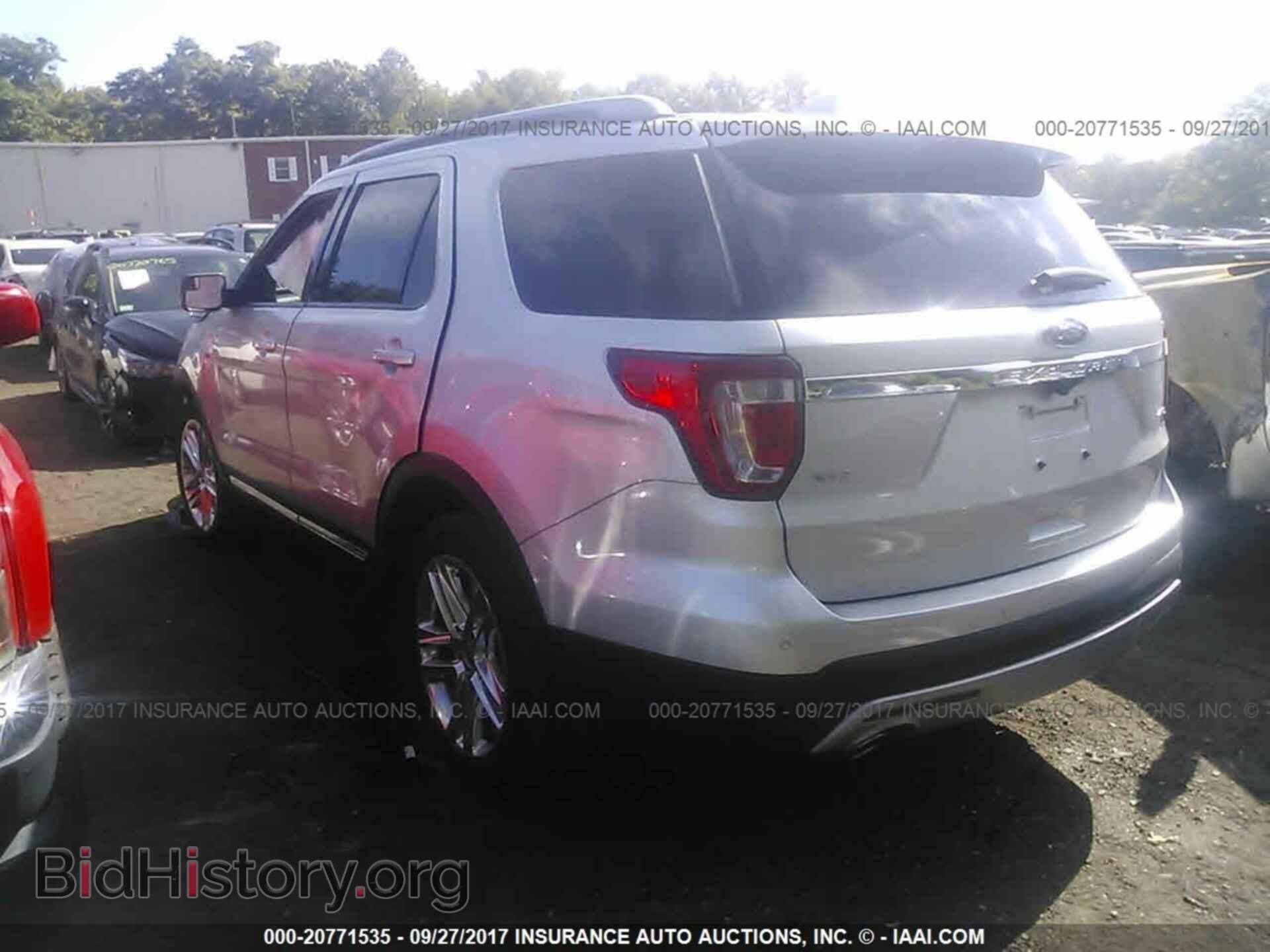 2016 Ford Explorer - VIN: 1FM5K8D86GGC80552 - Фото 3