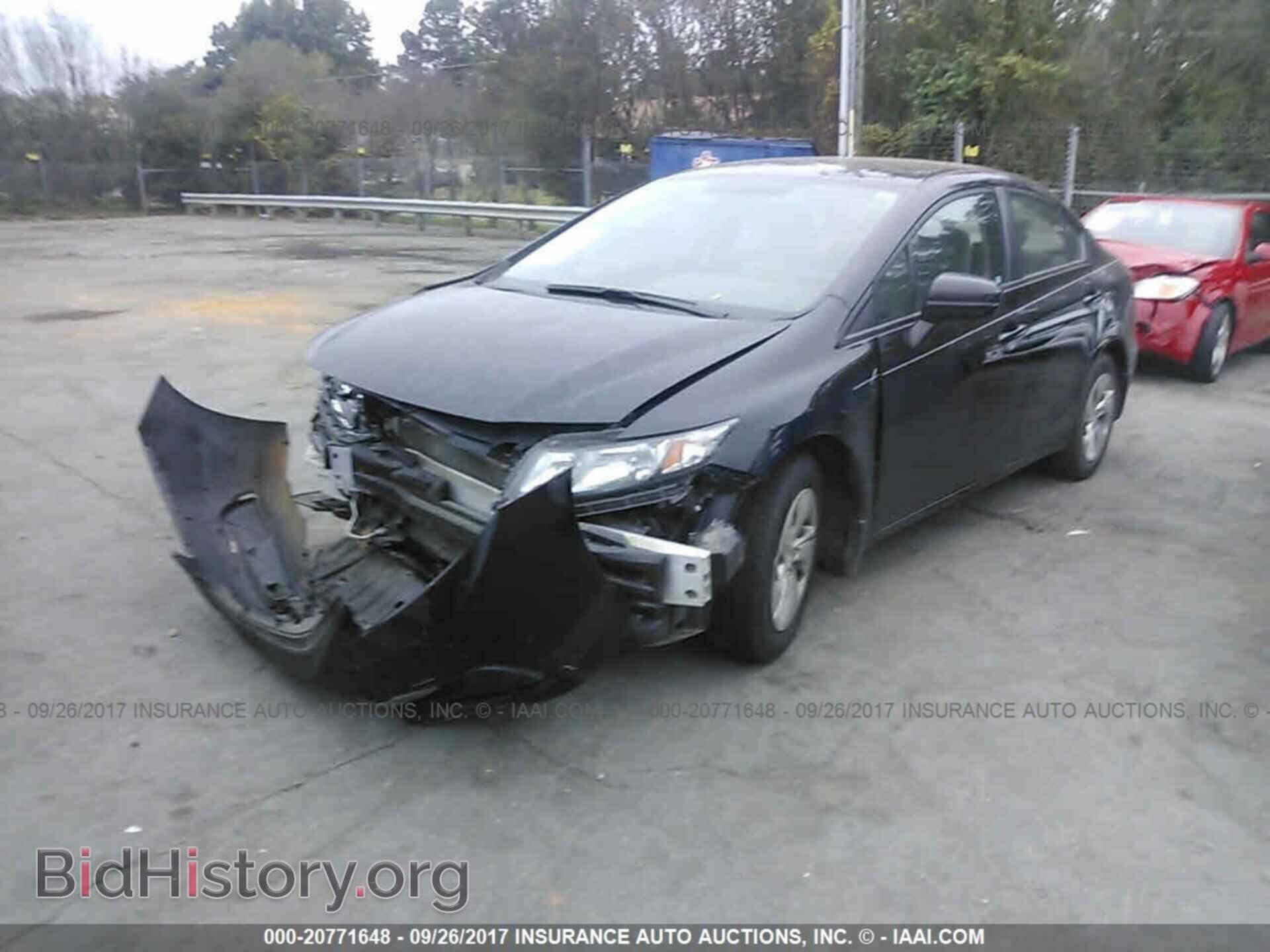 2014 Honda Civic - VIN: 19XFB2F55EE031052 - Photo 2