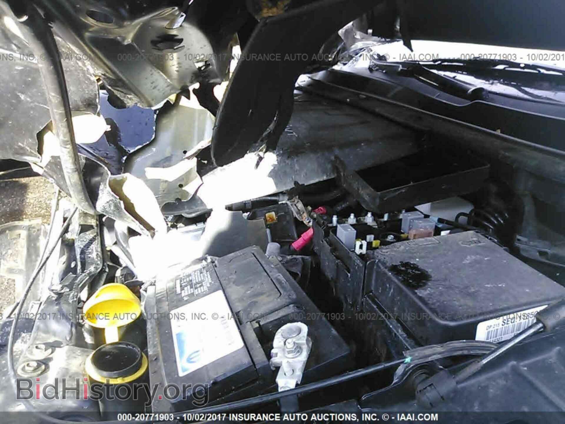 2015 Chrysler 200 - VIN: 1C3CCCDGXFN644327 - Photo 10