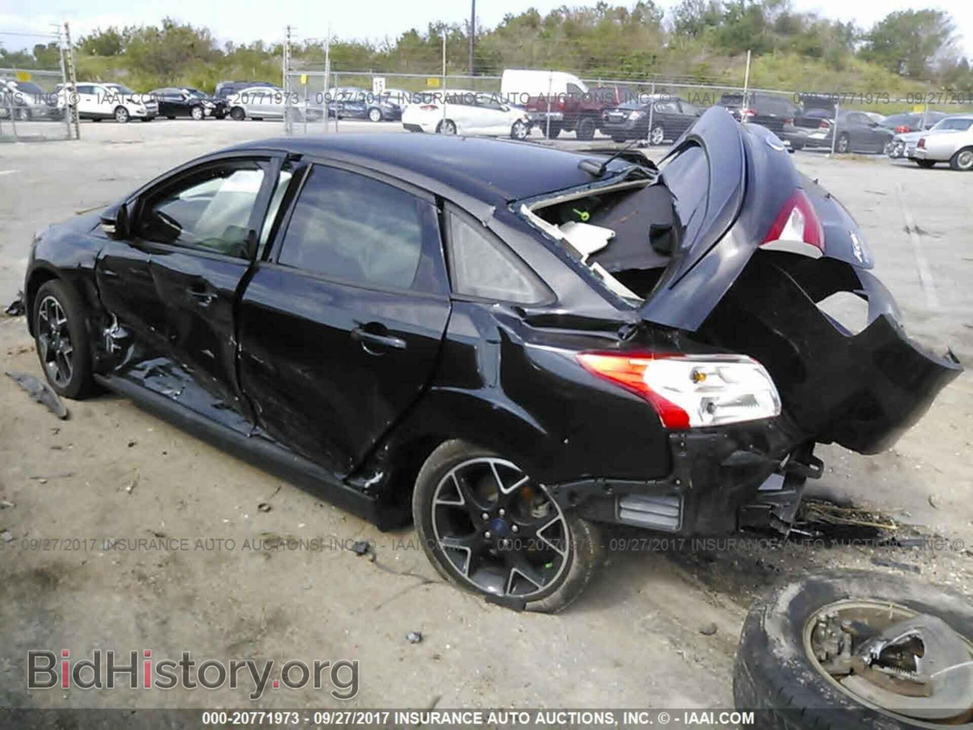 2014 Ford Focus - VIN: 1FADP3F28EL368686 - Фото 3