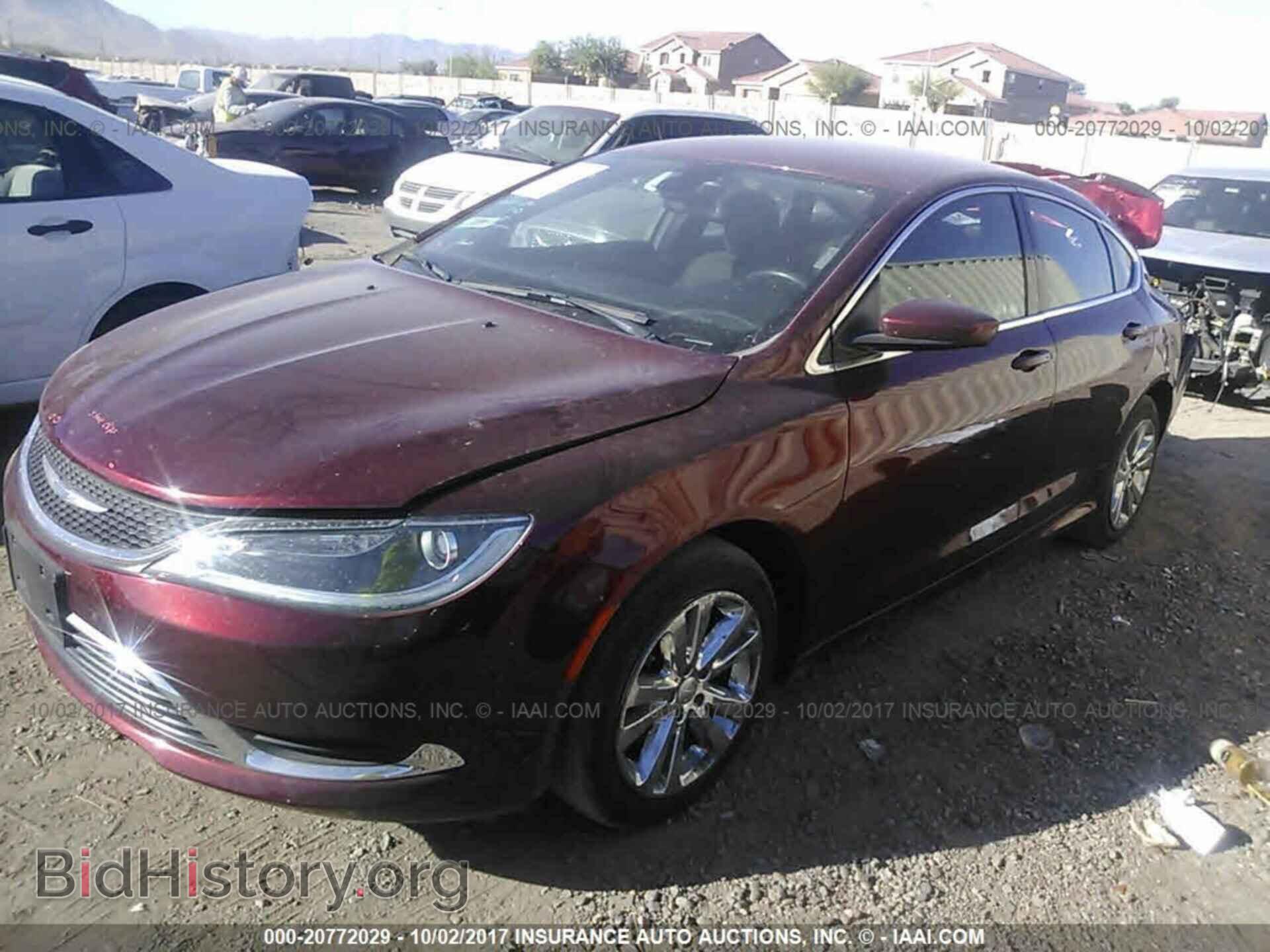 2015 Chrysler 200 - VIN: 1C3CCCAB9FN701769 - Photo 2