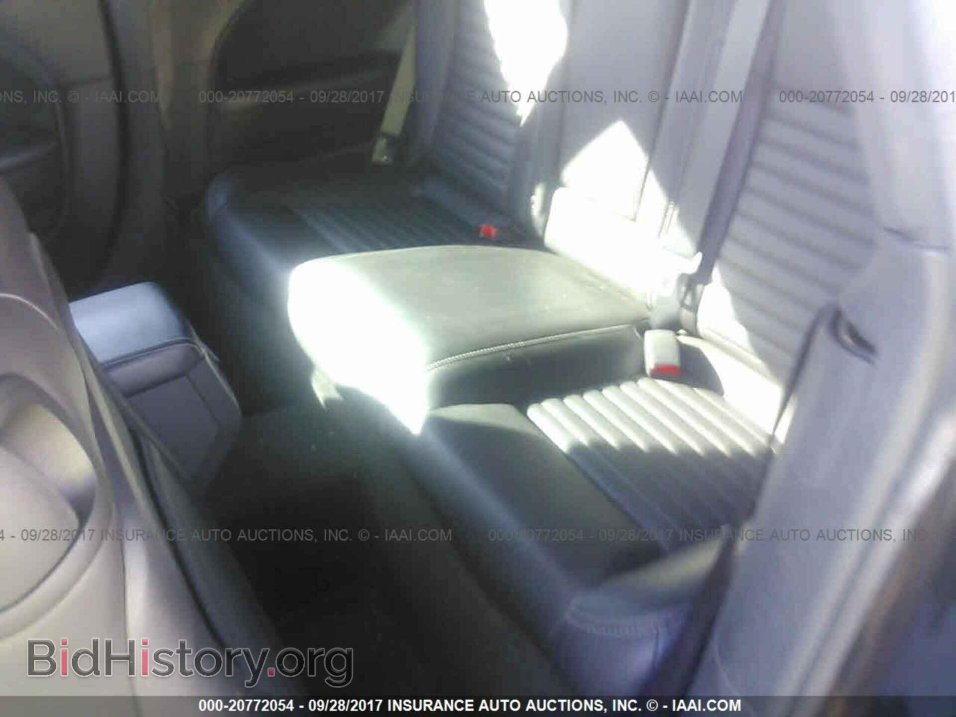 2013 Dodge Challenger - VIN: 2C3CDYAG5DH683430 - Photo 8