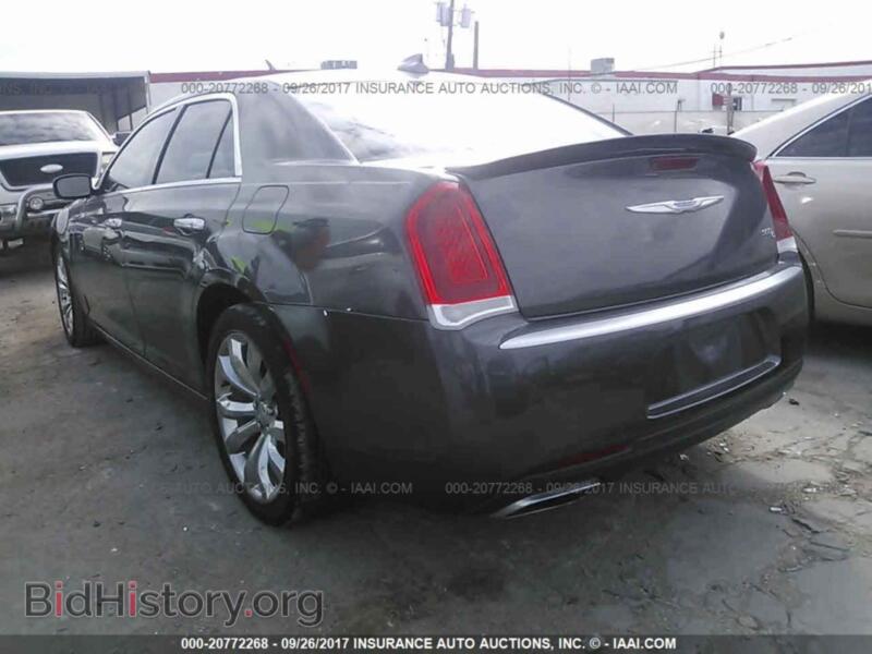 2015 Chrysler 300C (VIN 2C3CCAPT6FH755947) — photo 3 of 10
