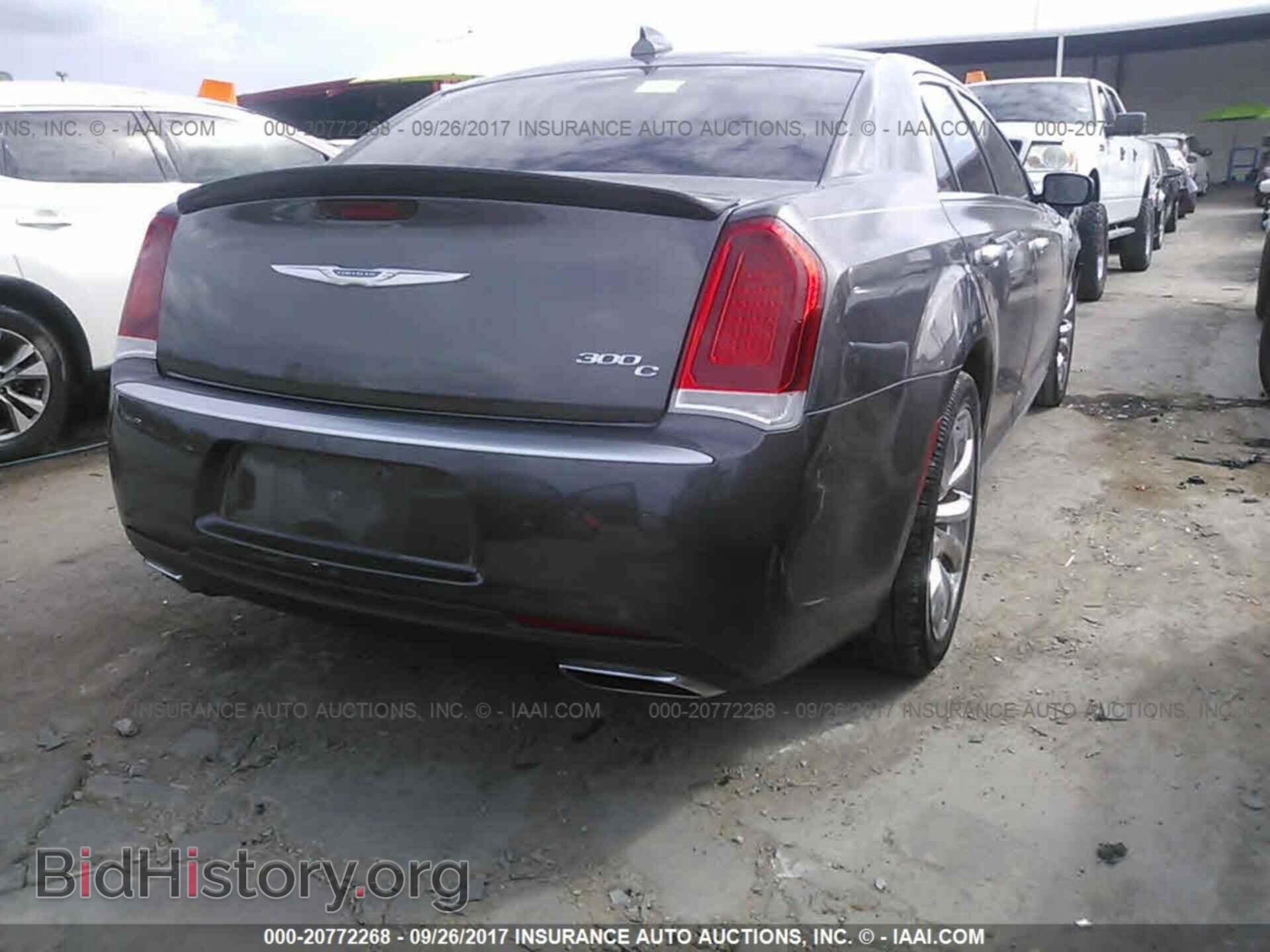 2015 Chrysler 300c - VIN: 2C3CCAPT6FH755947 - Фото 4