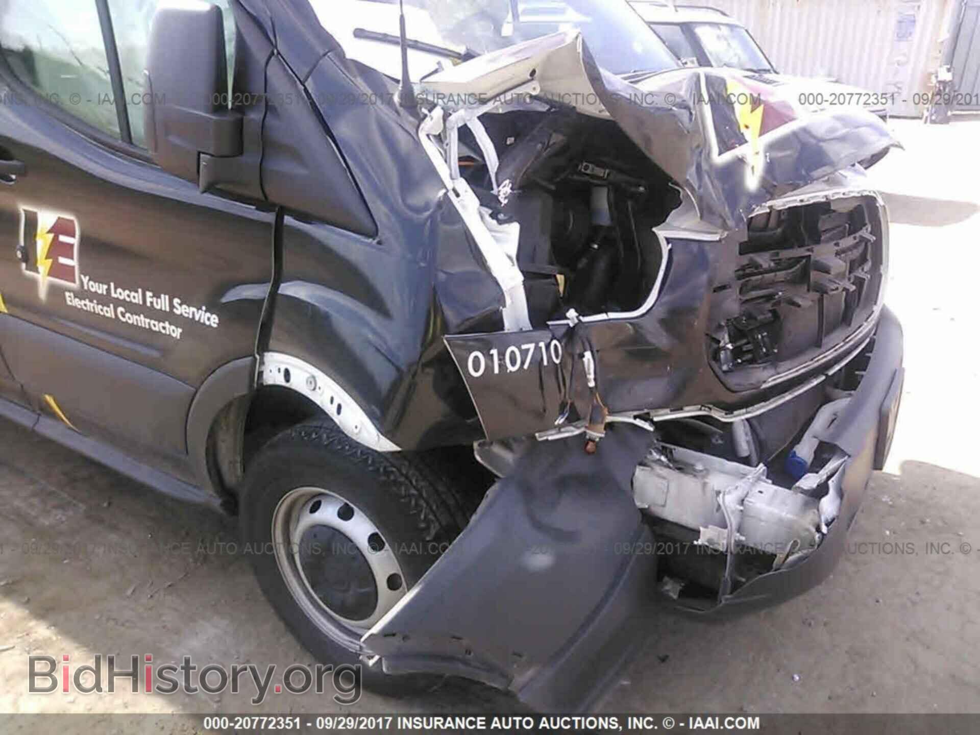 2016 Ford Transit - VIN: 1FTYR1CM0GKA14833 - Photo 6