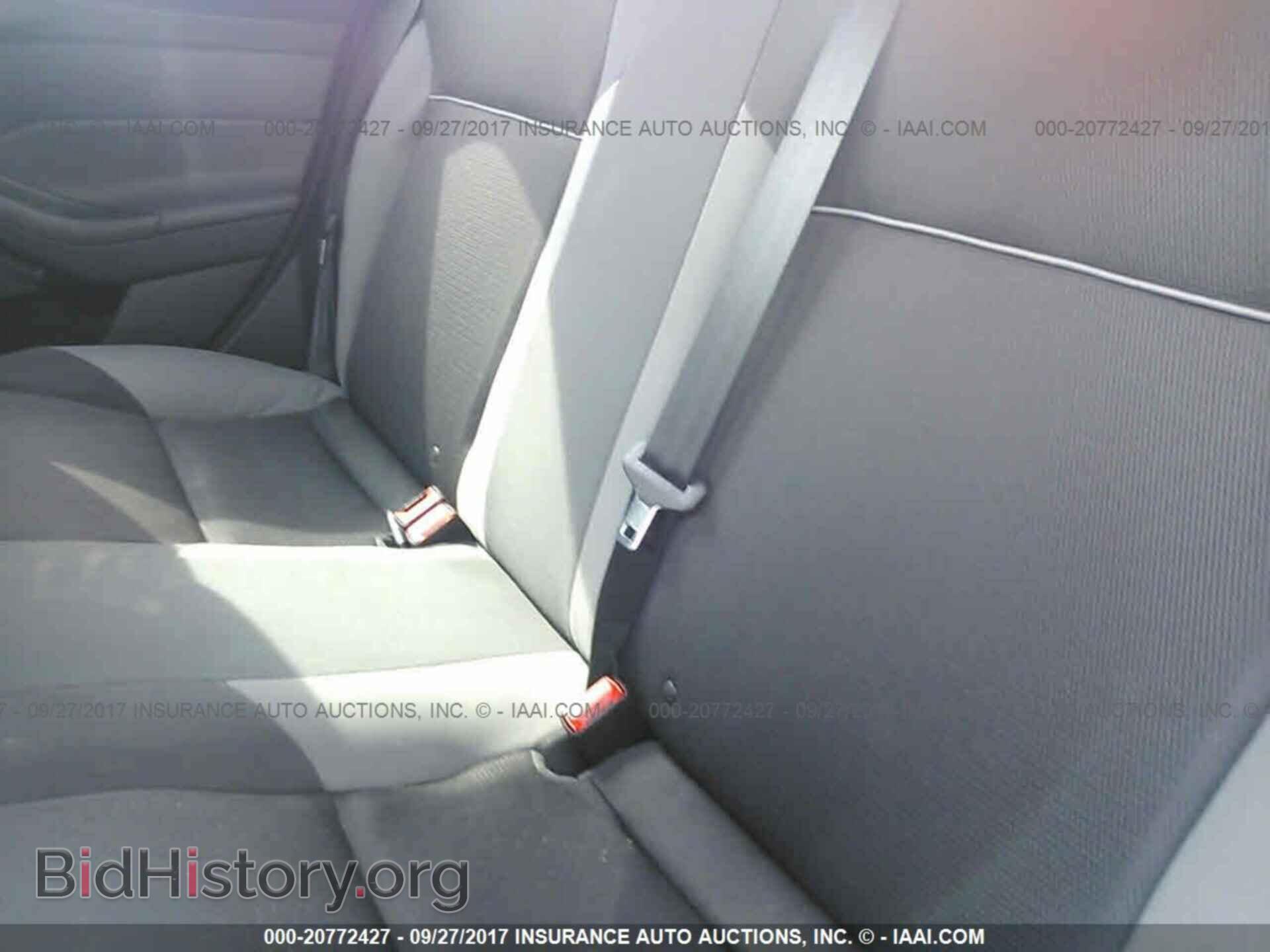 2014 Ford Focus - VIN: 1FADP3F24EL324328 - Photo 8