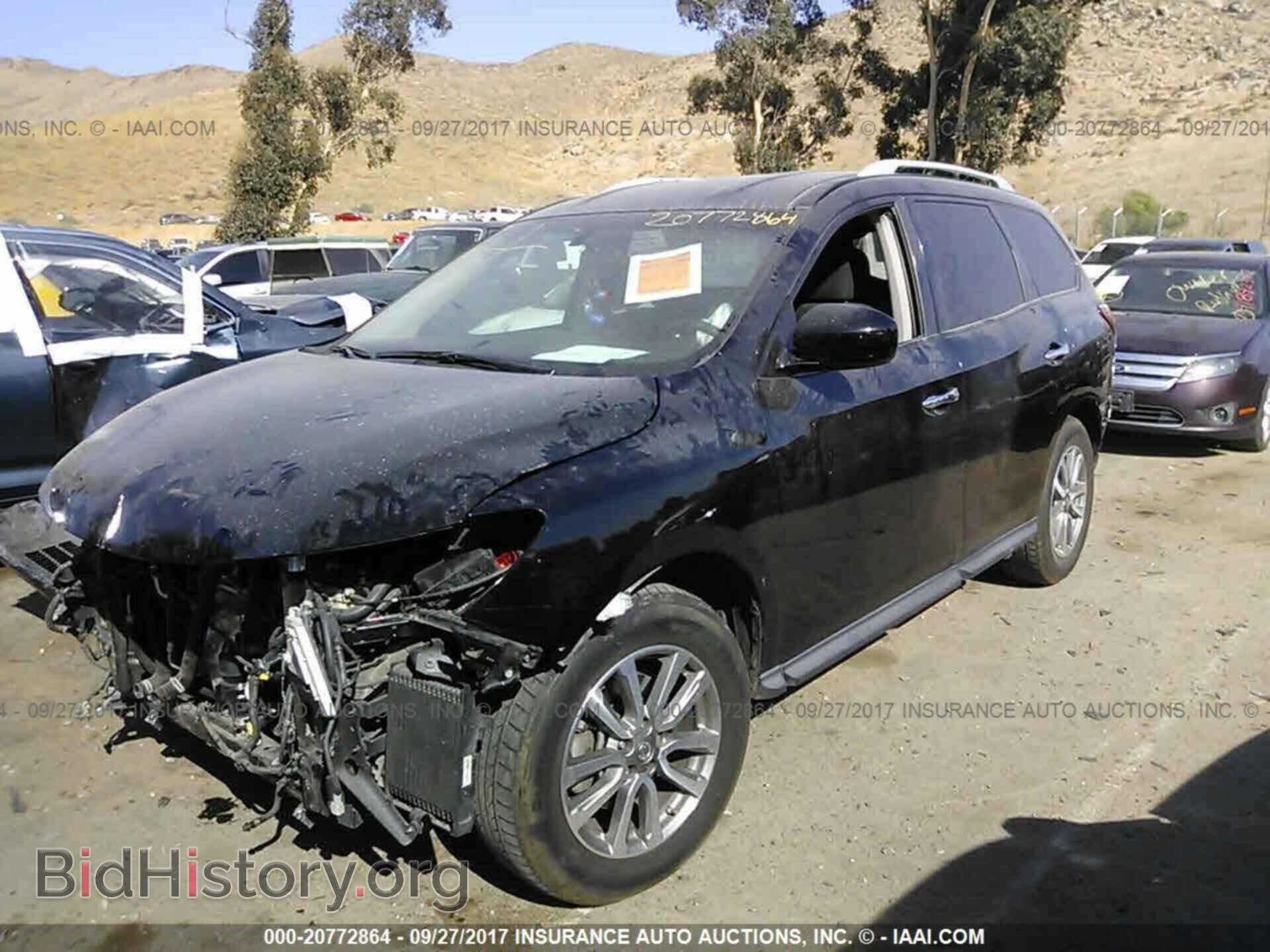 2014 Nissan Pathfinder - VIN: 5N1AR2MN8EC631706 - Фото 2