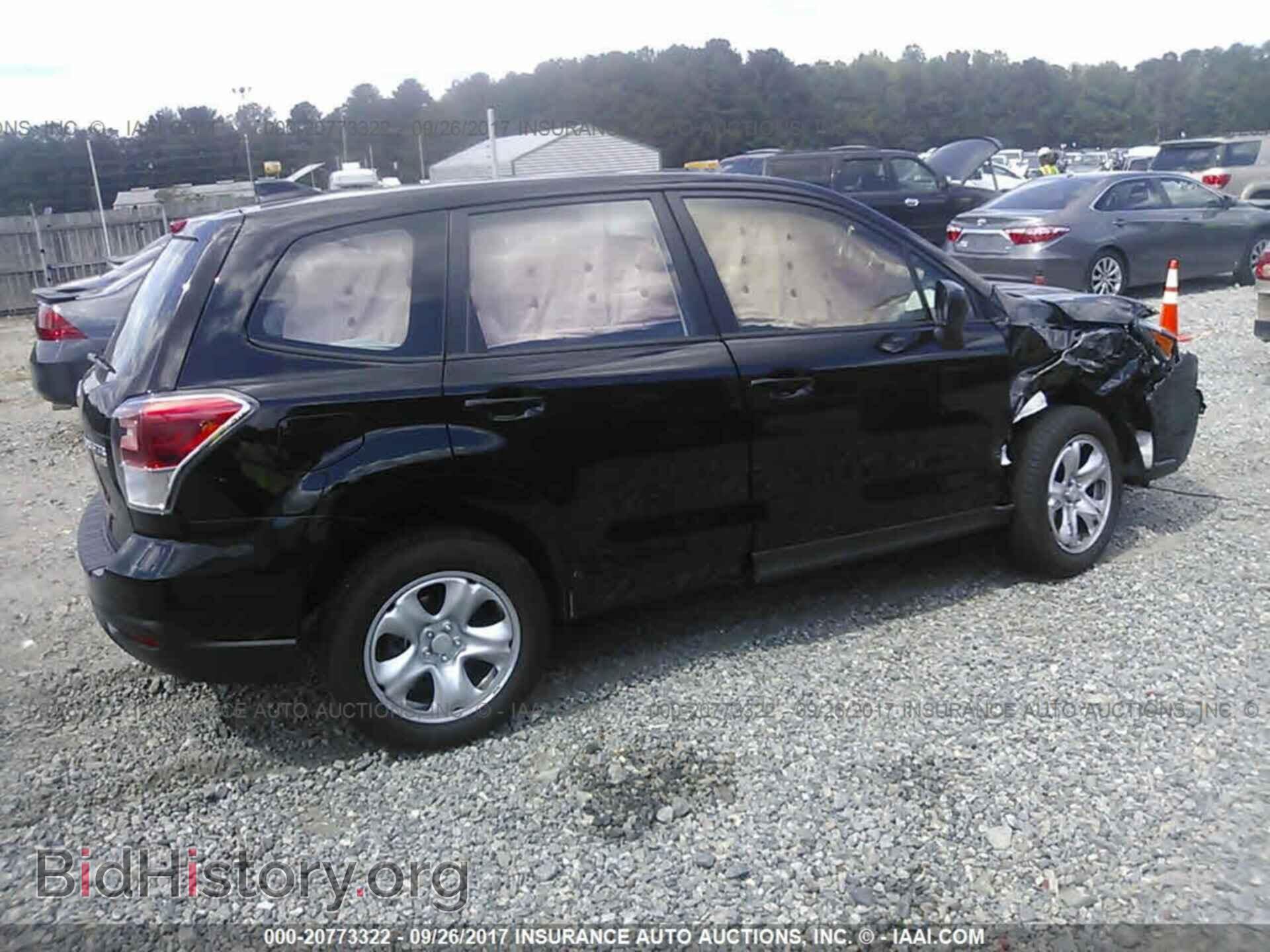 2017 Subaru Forester - VIN: JF2SJAAC1HH805931 - Фото 4