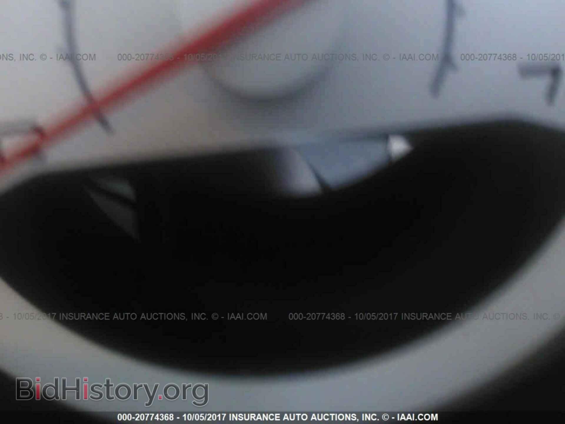 2012 Dodge Challenger - VIN: 2C3CDYAG2CH254485 - Photo 7