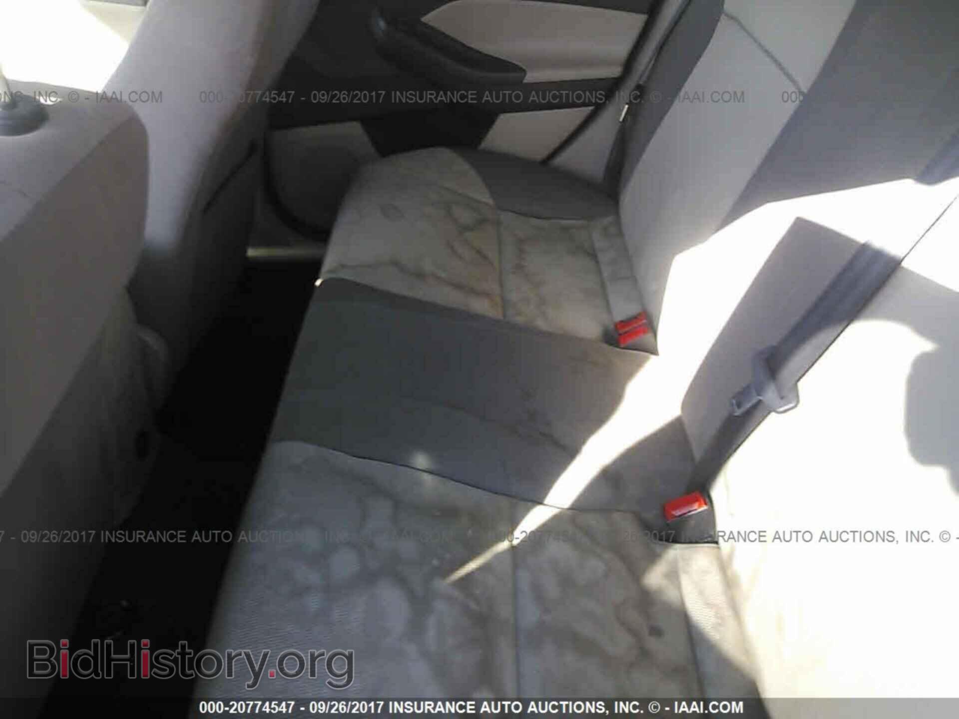 2012 Ford Focus - VIN: 1FAHP3F25CL195370 - Фото 8