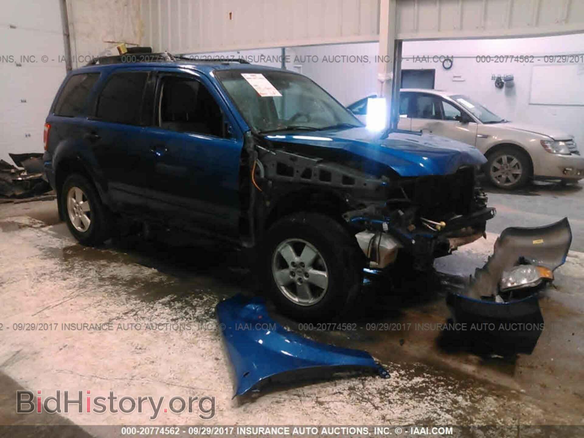 Фотография 1FMCU0D78BKA74892 - Ford Escape 2011