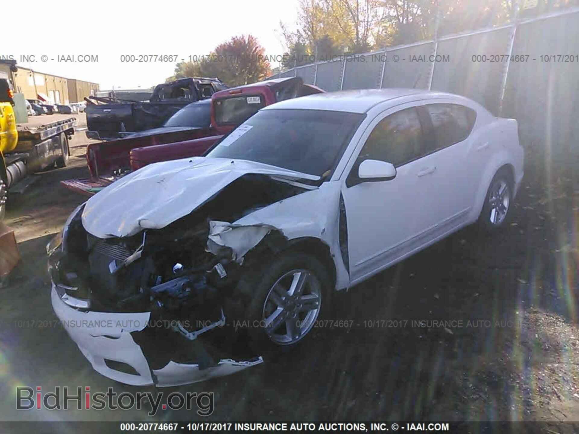 2013 Dodge Avenger - VIN: 1C3CDZCB6DN590950 - Photo 2