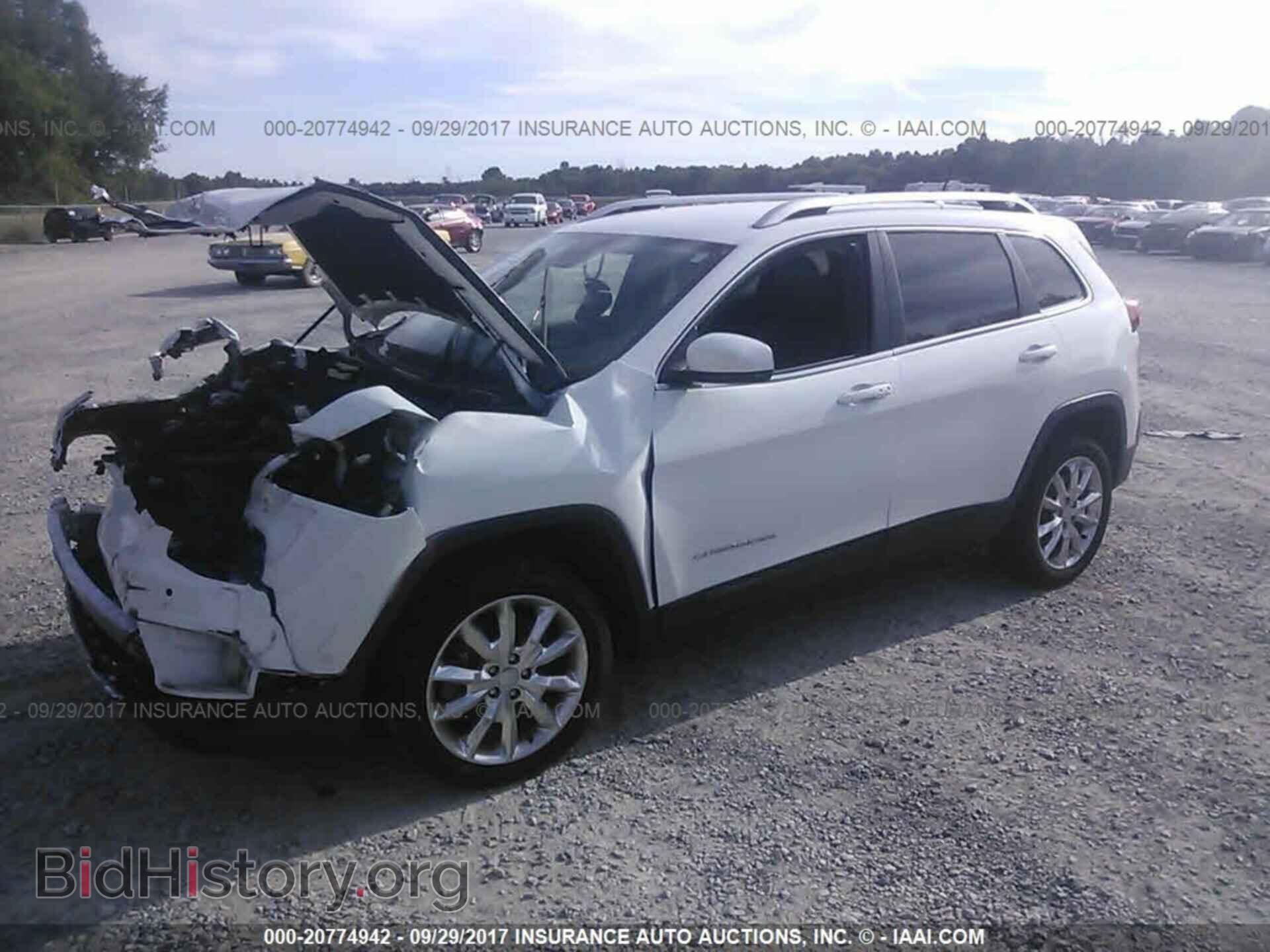 2014 Jeep Cherokee - VIN: 1C4PJMDS4EW190016 - Фото 2