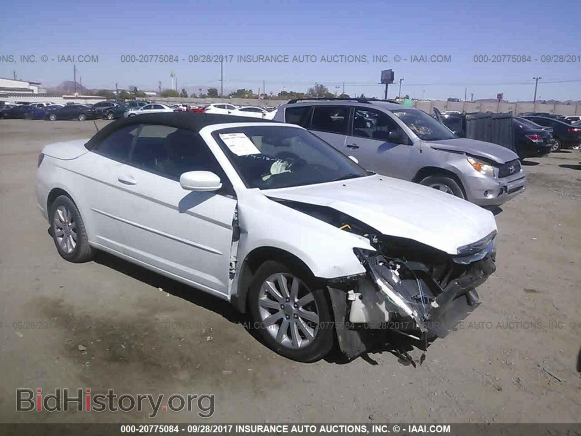 Photo 1C3BCBEG3CN281482 - Chrysler 200 2012