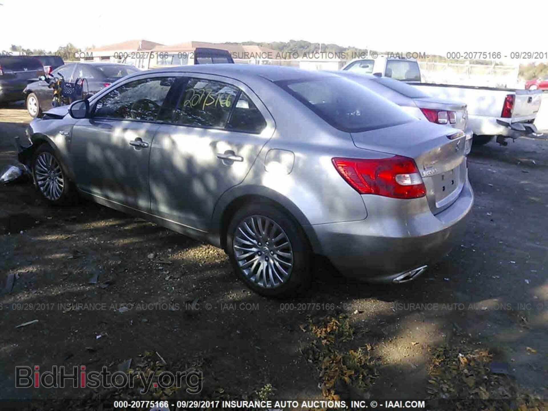 2012 Suzuki Kizashi - VIN: JS2RF9A36C6101313 - Фото 3