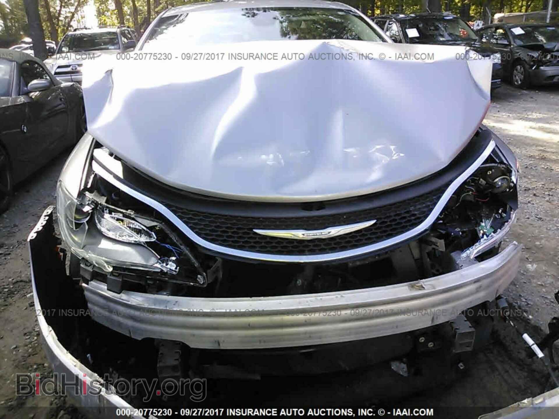 2015 Chrysler 200 - VIN: 1C3CCCAB6FN637318 - Фото 6