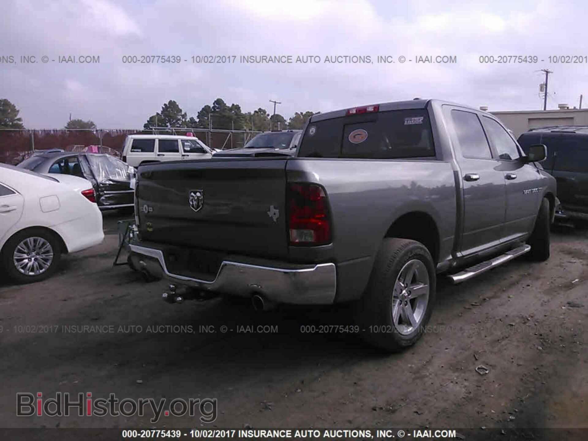 2011 Dodge Ram 1500 - VIN: 1D7RB1CT6BS515255 - Фото 4