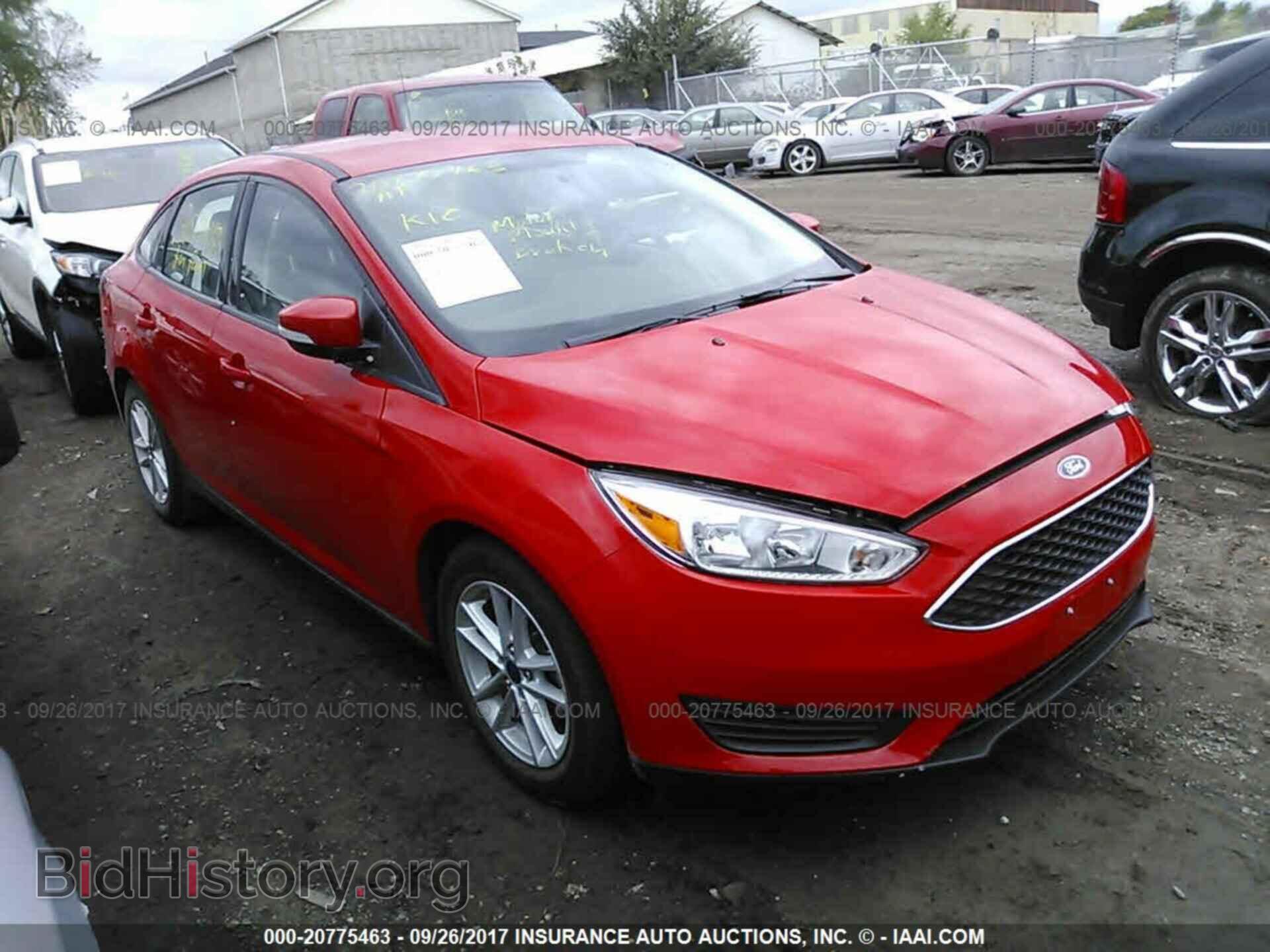 Photo 1FADP3FEXHL260553 - Ford Focus 2017