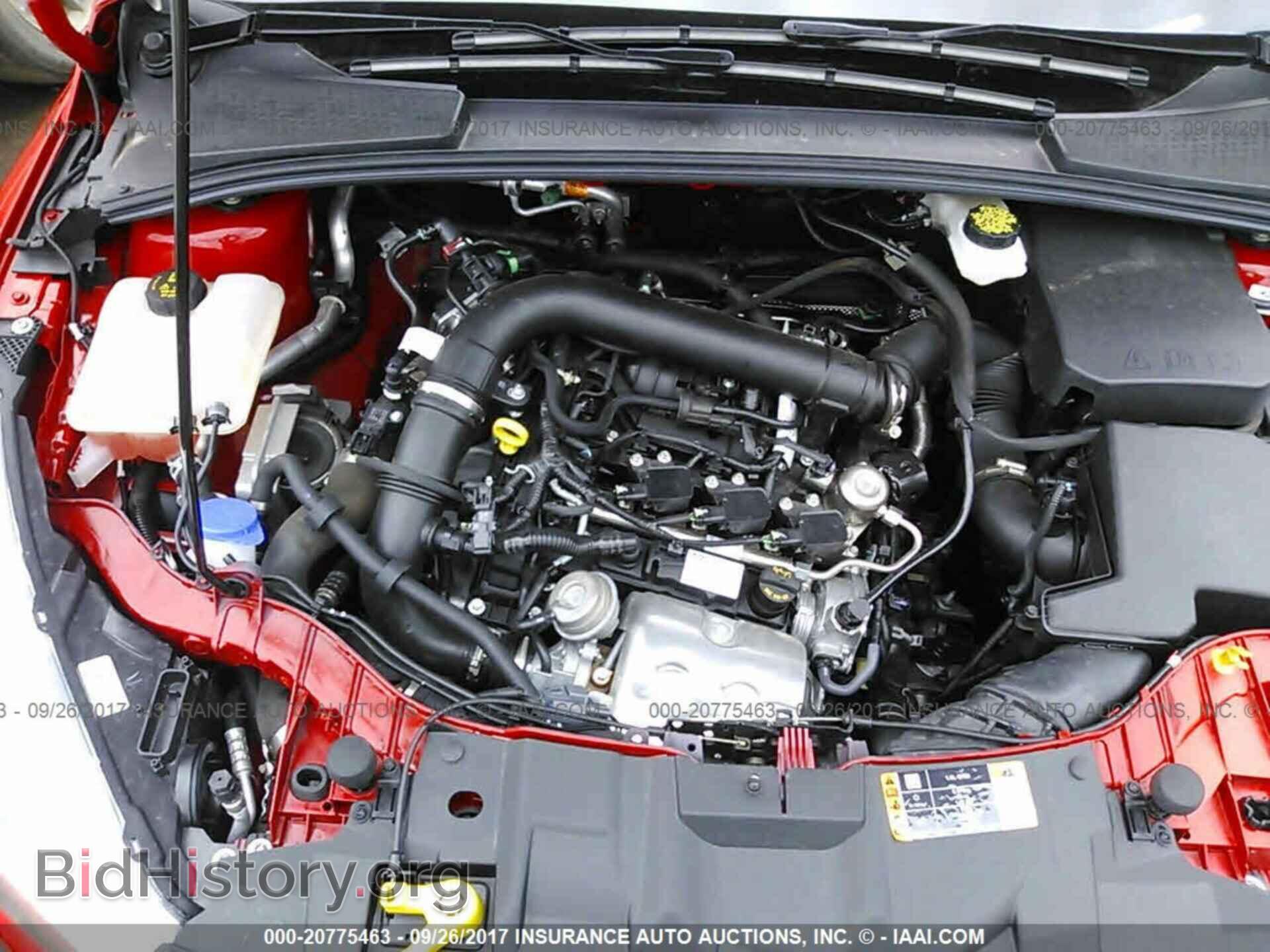 2017 Ford Focus - VIN: 1FADP3FEXHL260553 - Photo 6