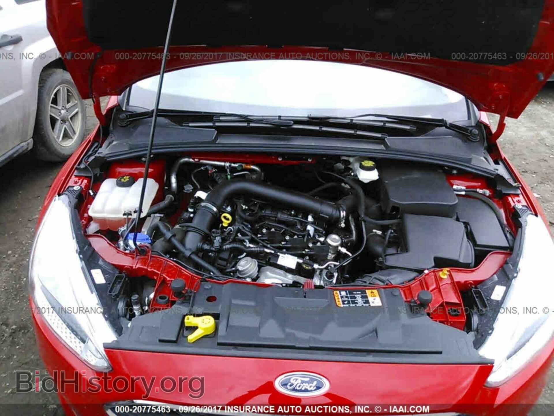2017 Ford Focus - VIN: 1FADP3FEXHL260553 - Photo 10