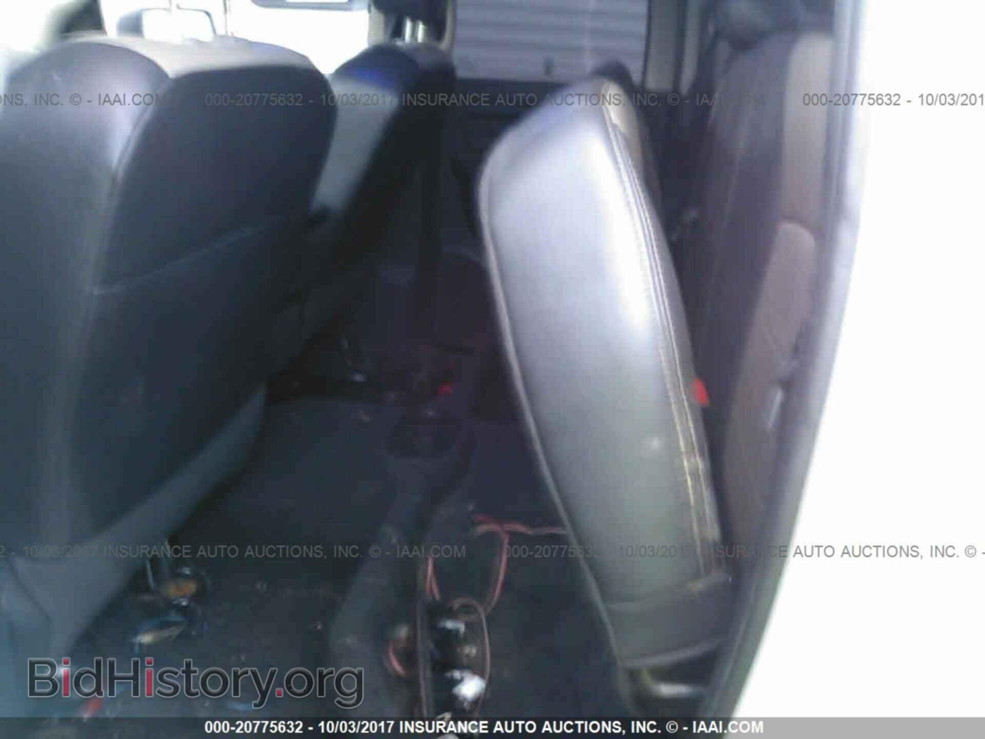 2012 Dodge Ram 1500 - VIN: 1C6RD7FT1CS139611 - Photo 8