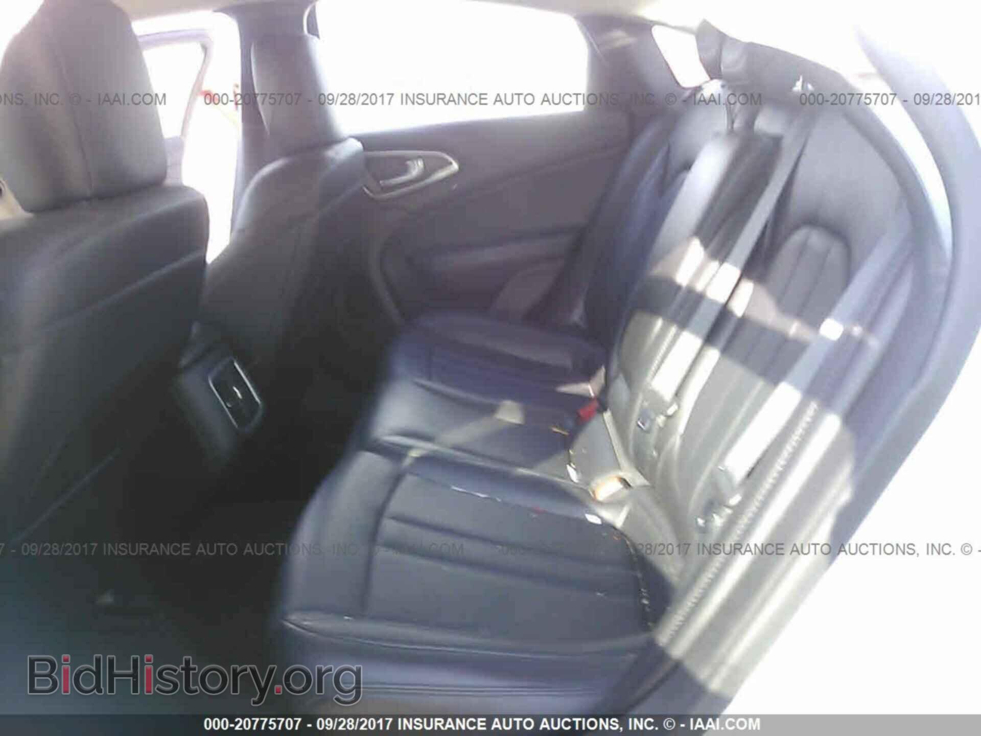 2015 Chrysler 200 - VIN: 1C3CCCCG3FN501351 - Фото 8