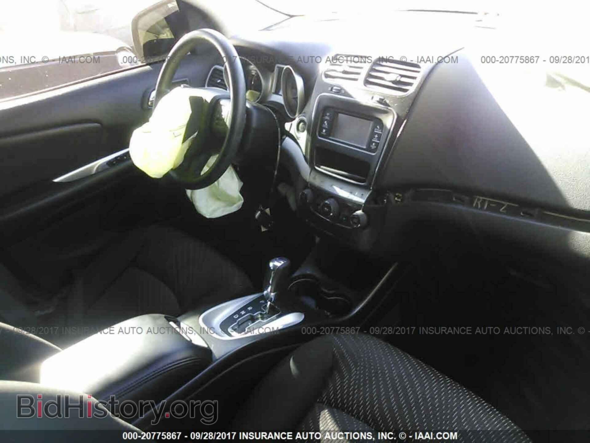 2011 Dodge Journey - VIN: 3D4PG1FG9BT524888 - Фото 5