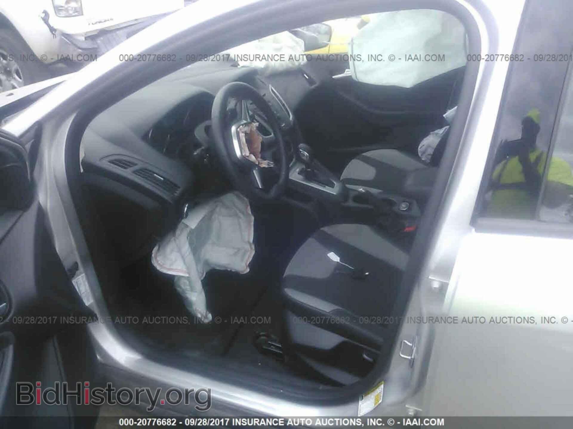2014 Ford Focus - VIN: 1FADP3F26EL361929 - Фото 5