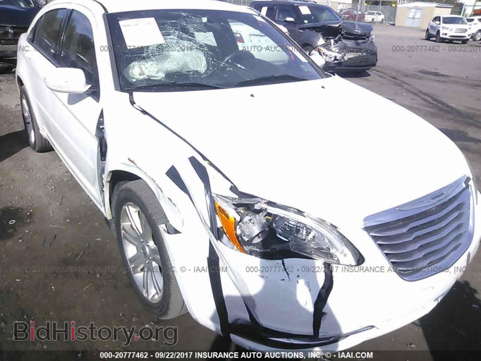 2013 Chrysler 200 - VIN: 1C3CCBBB2DN714661 - Photo 6