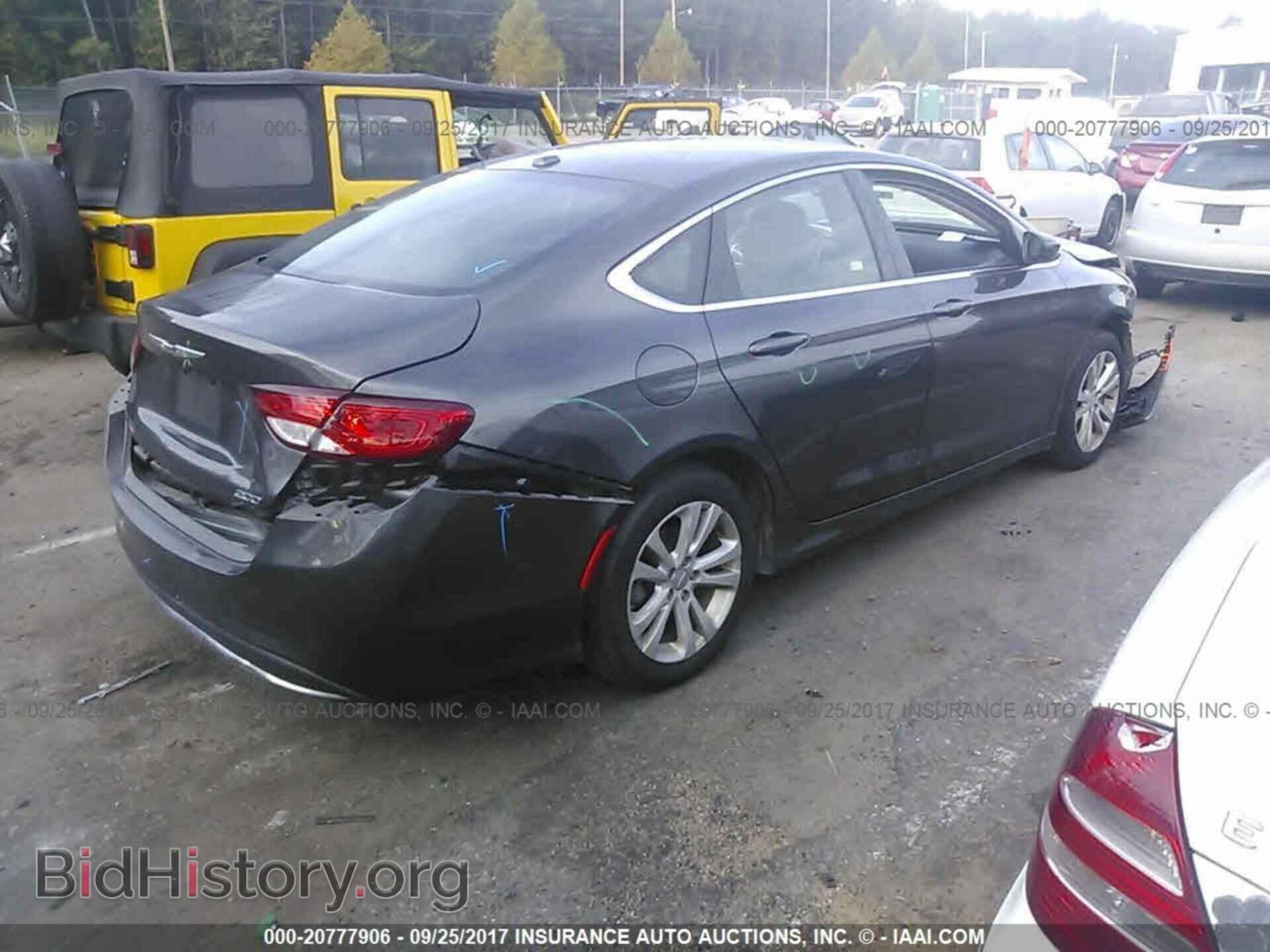 2016 Chrysler 200 - VIN: 1C3CCCAB4GN164522 - Photo 4