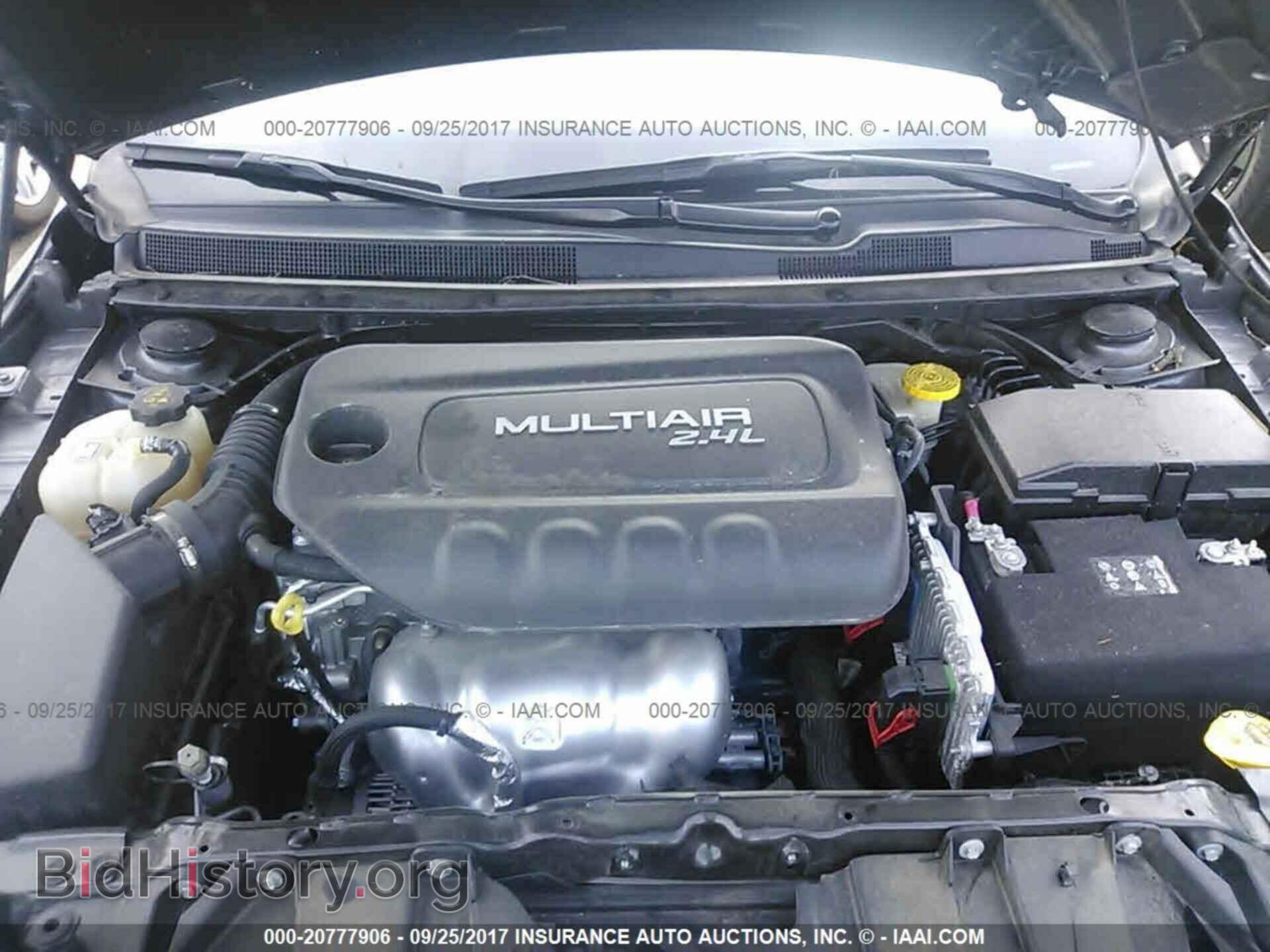 2016 Chrysler 200 - VIN: 1C3CCCAB4GN164522 - Photo 10